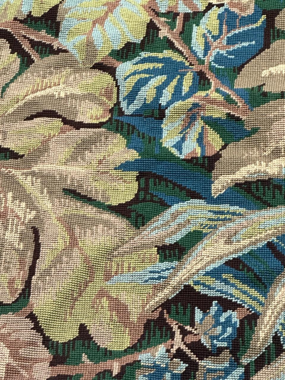 Schöne moderne französische Nadelspitze des 20. im Angebot 1