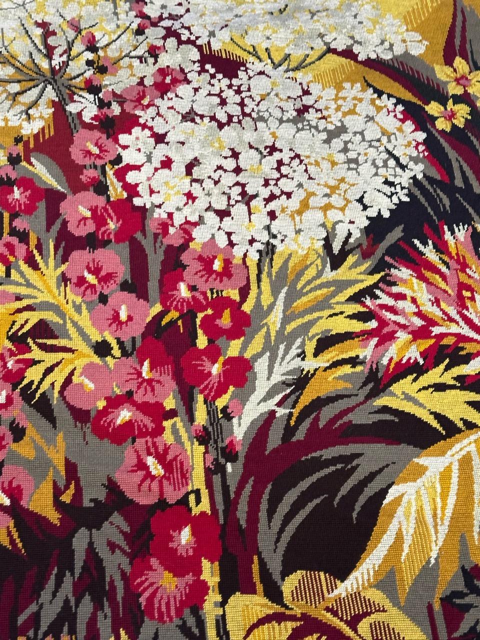 Schöne moderne französische Nadelspitze des 20. Jahrhunderts 