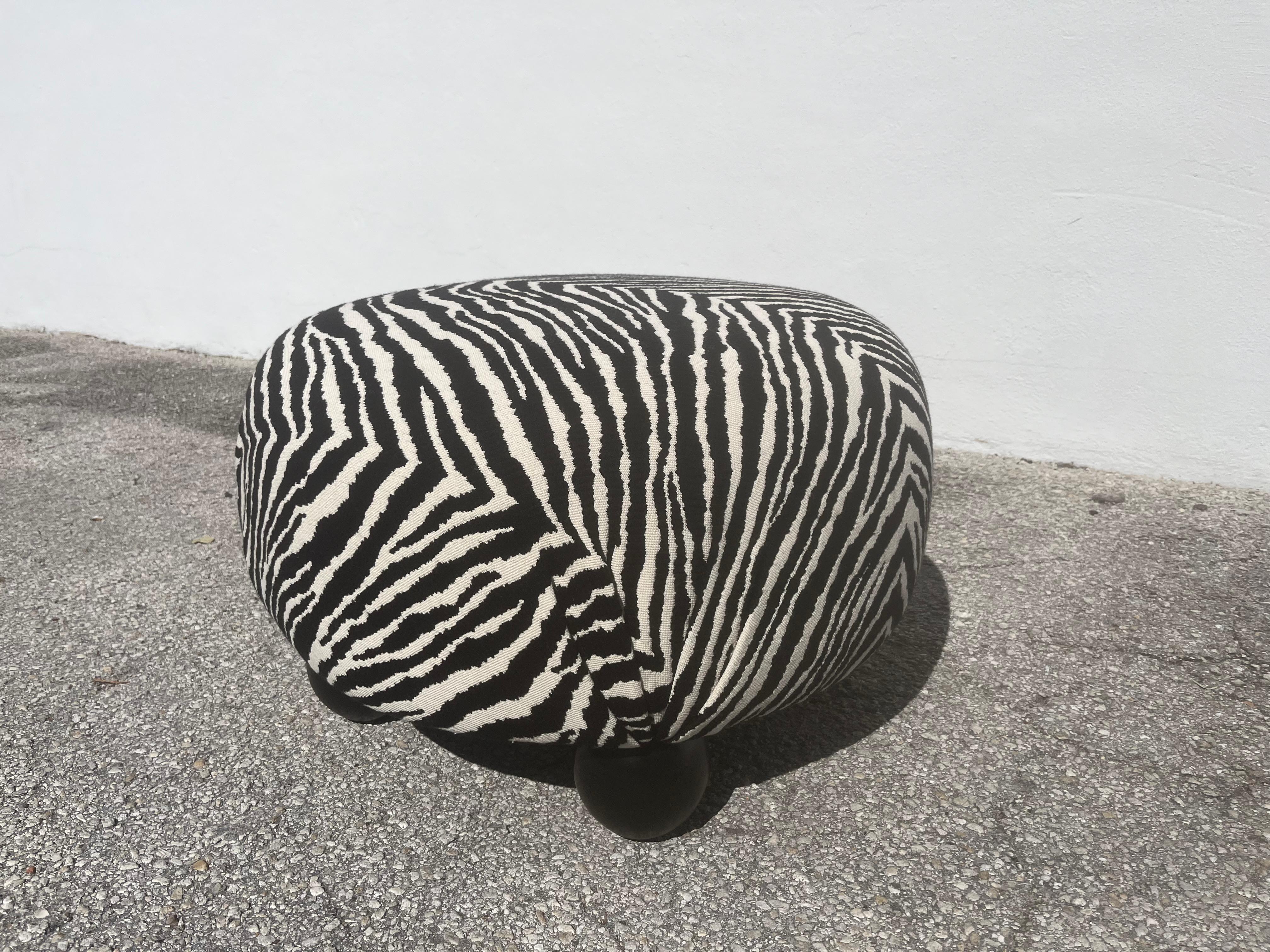 Beautiful Modern Ottoman in the Style of Josef Frank, Zebra Fabric For Sale 3