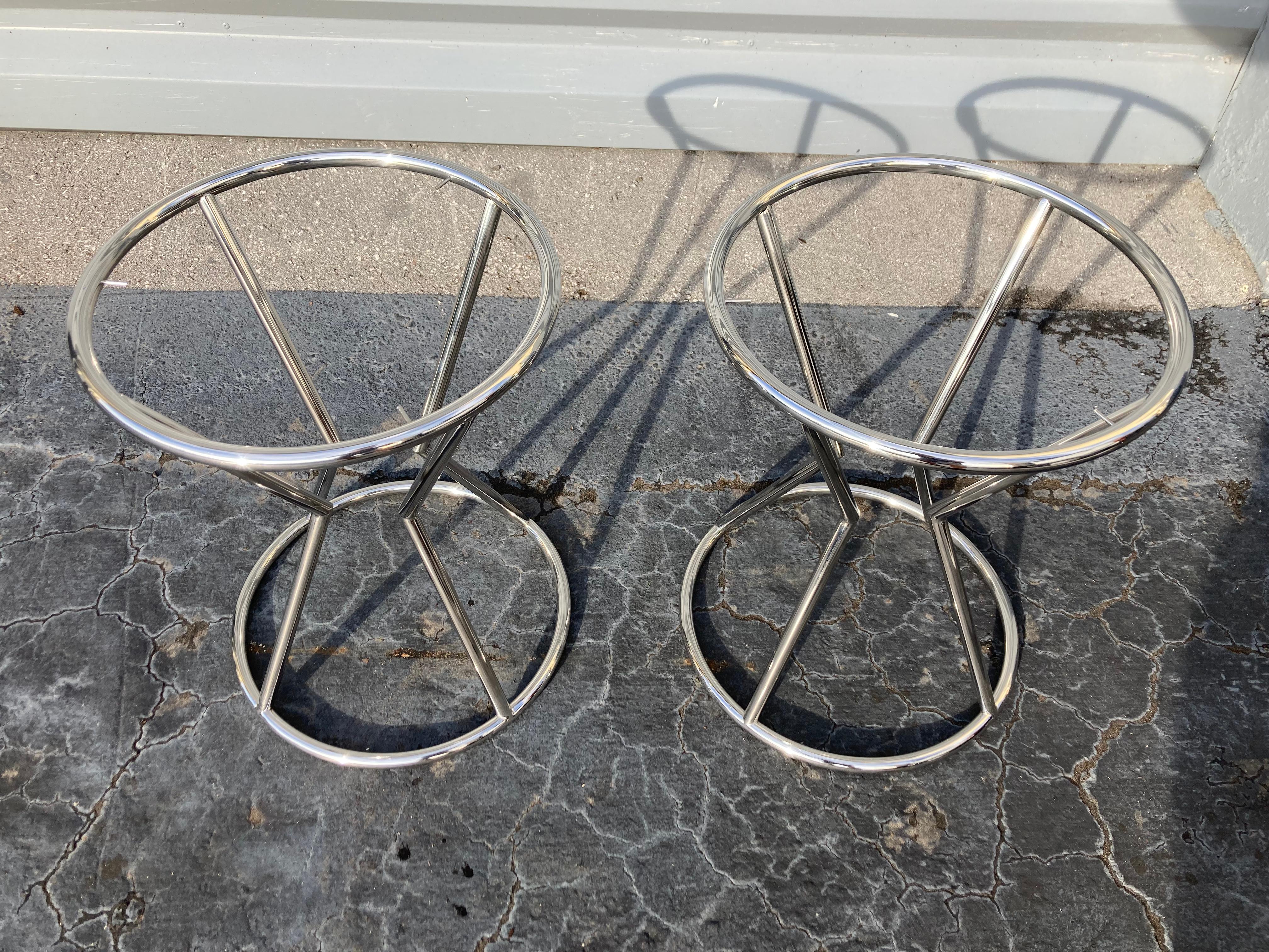Beautiful Modern Side Tables, Stainless Steel and Glass In Good Condition For Sale In Miami, FL