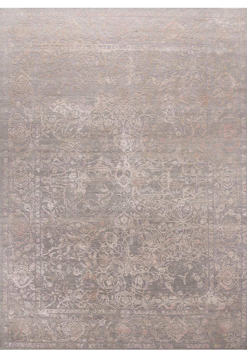 Very nice modern rug with an abstract design and nice colors, entirely and finely hand knotted with hand carded wool and silk velvet on cotton foundation.