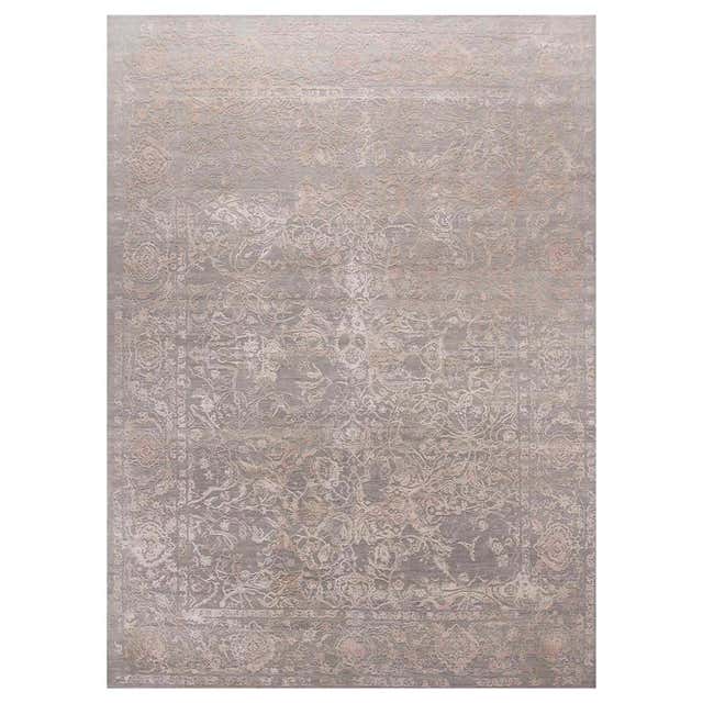 Magnolia Ice Hand-Knotted 10x8 Rug in Wool and Silk by Vivienne ...