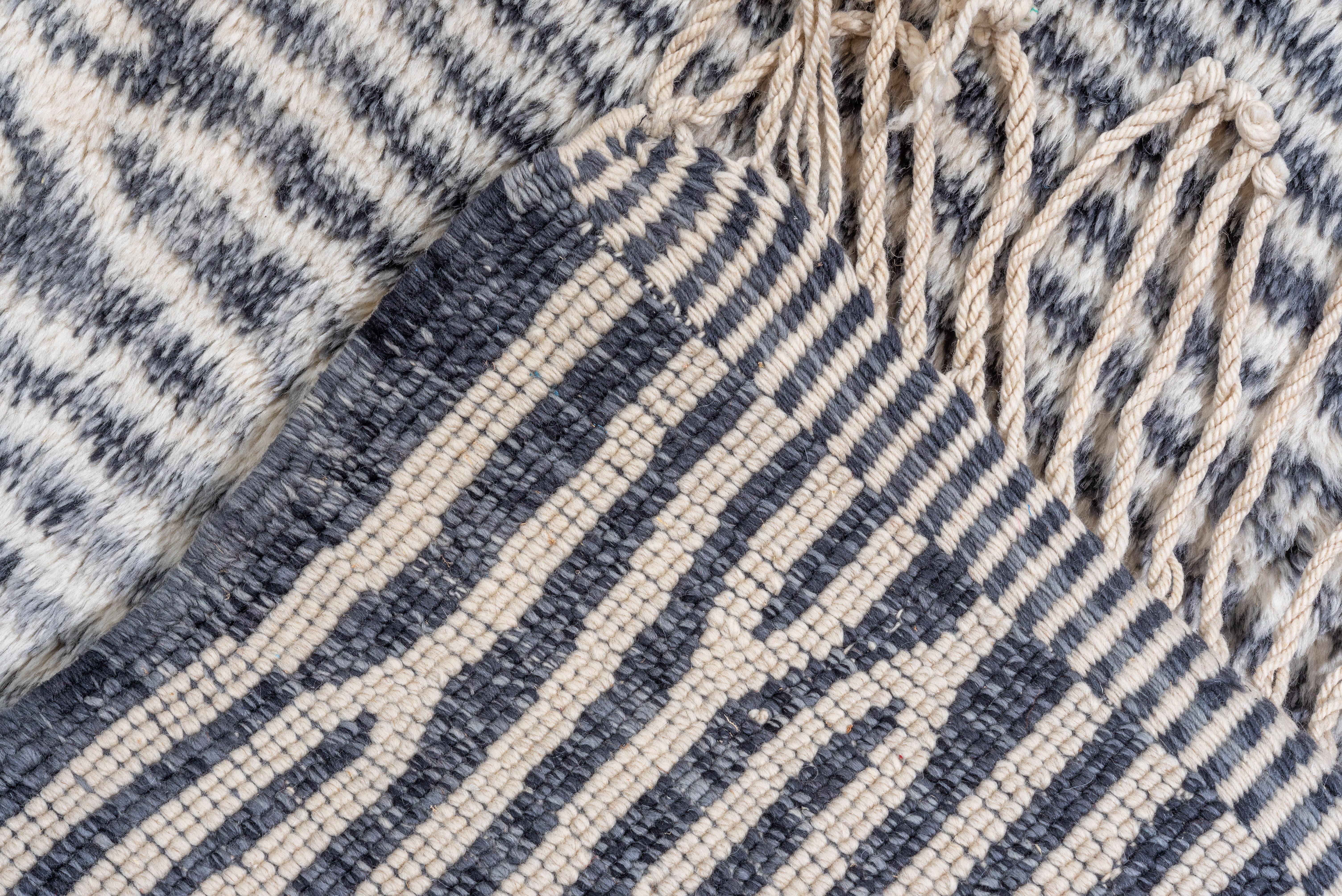 Wool Beautiful Modern Striped Moroccan Carpet, Cream, Gray & Silver Palette For Sale