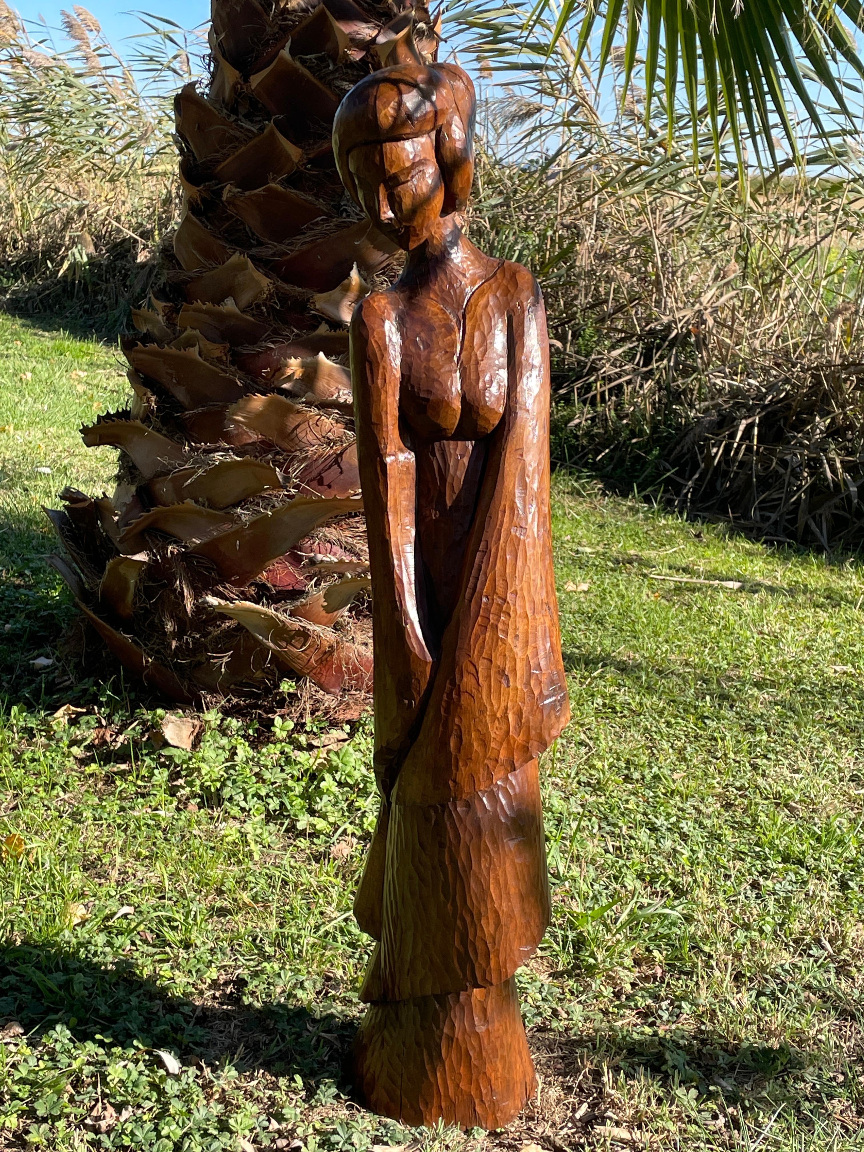 Francese Bellissima scultura in legno monossile, scolpita a mano, Francia in vendita