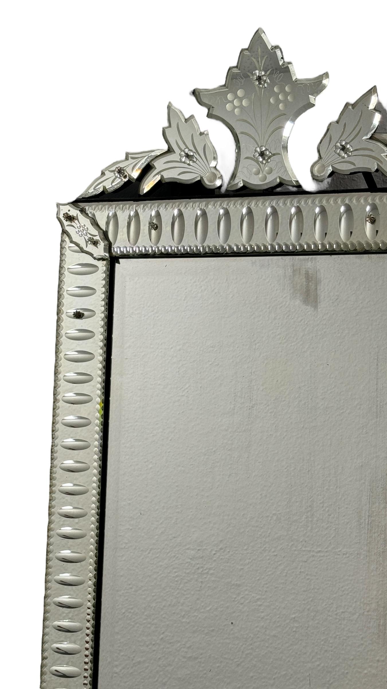 Italian Beautiful Monumental Murano Venetian Venice Glass Wall Mirror, Italy 1950s For Sale