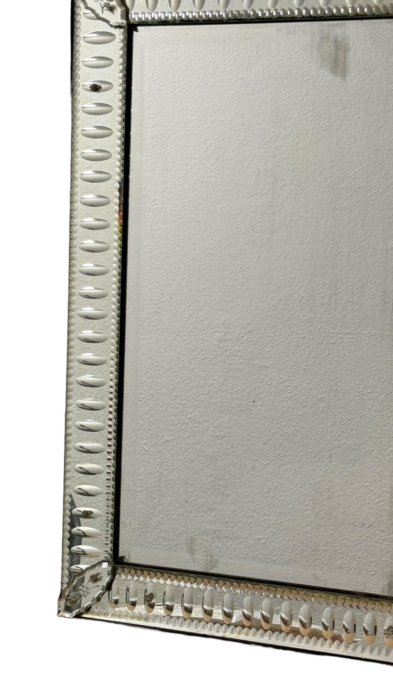 Hand-Crafted Beautiful Monumental Murano Venetian Venice Glass Wall Mirror, Italy 1950s For Sale