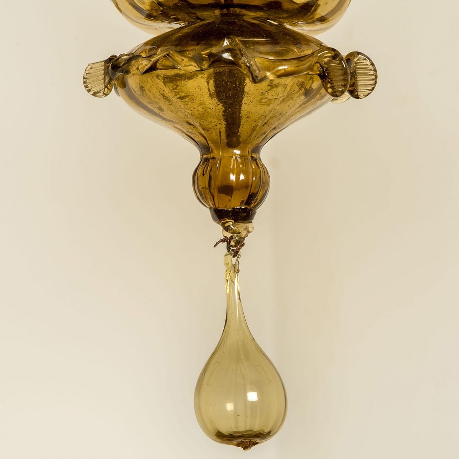 Beautiful Murano Amber Glass 6 arms Chandelier, 1970s in vendita 5