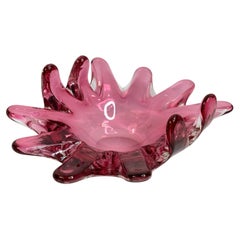 Beautiful Murano Art Glass Sommerso Fruit Bowl Pink and Clear Vintage, Italy