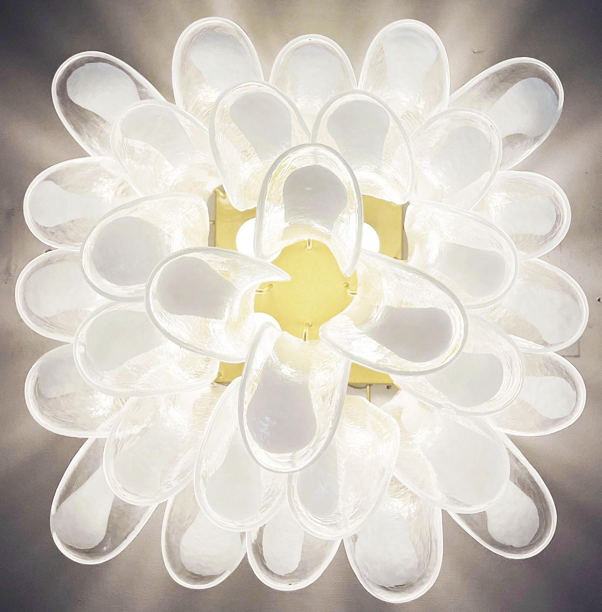 Galvanized Beautiful Murano ceiling lamp - 32 lattimo and clear glass petals For Sale