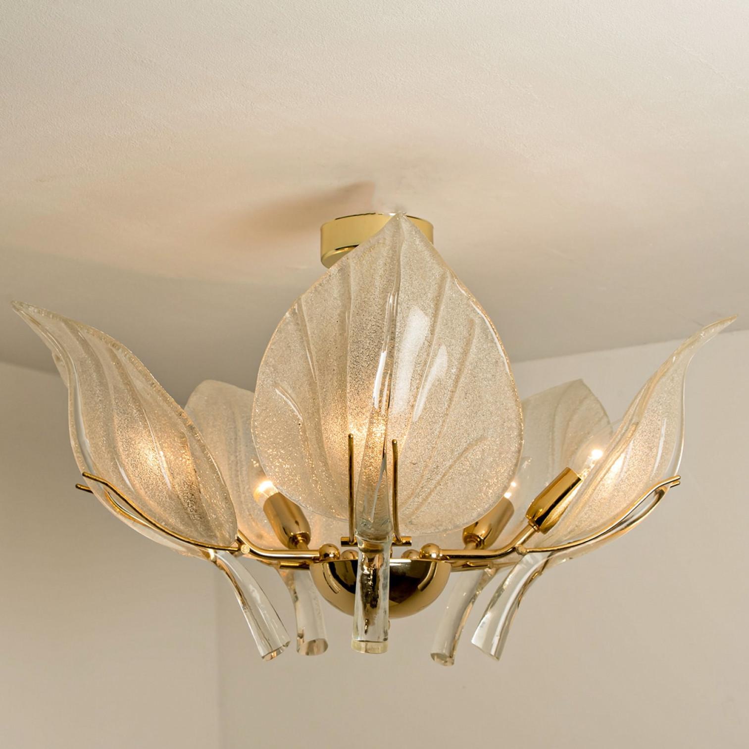 Beautiful Murano Glass and Brass Leaves Chandelier, 1960s in vendita 4