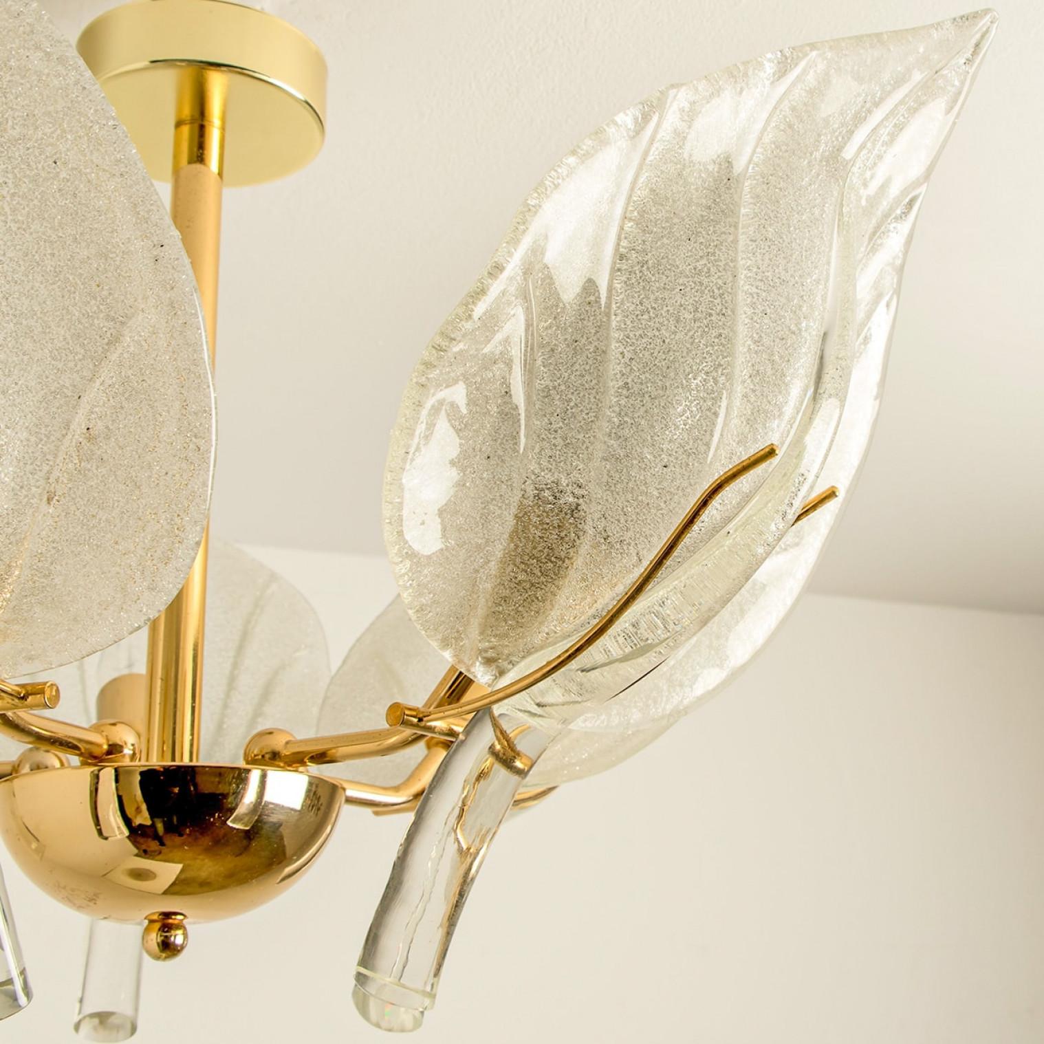 Altro Beautiful Murano Glass and Brass Leaves Chandelier, 1960s in vendita