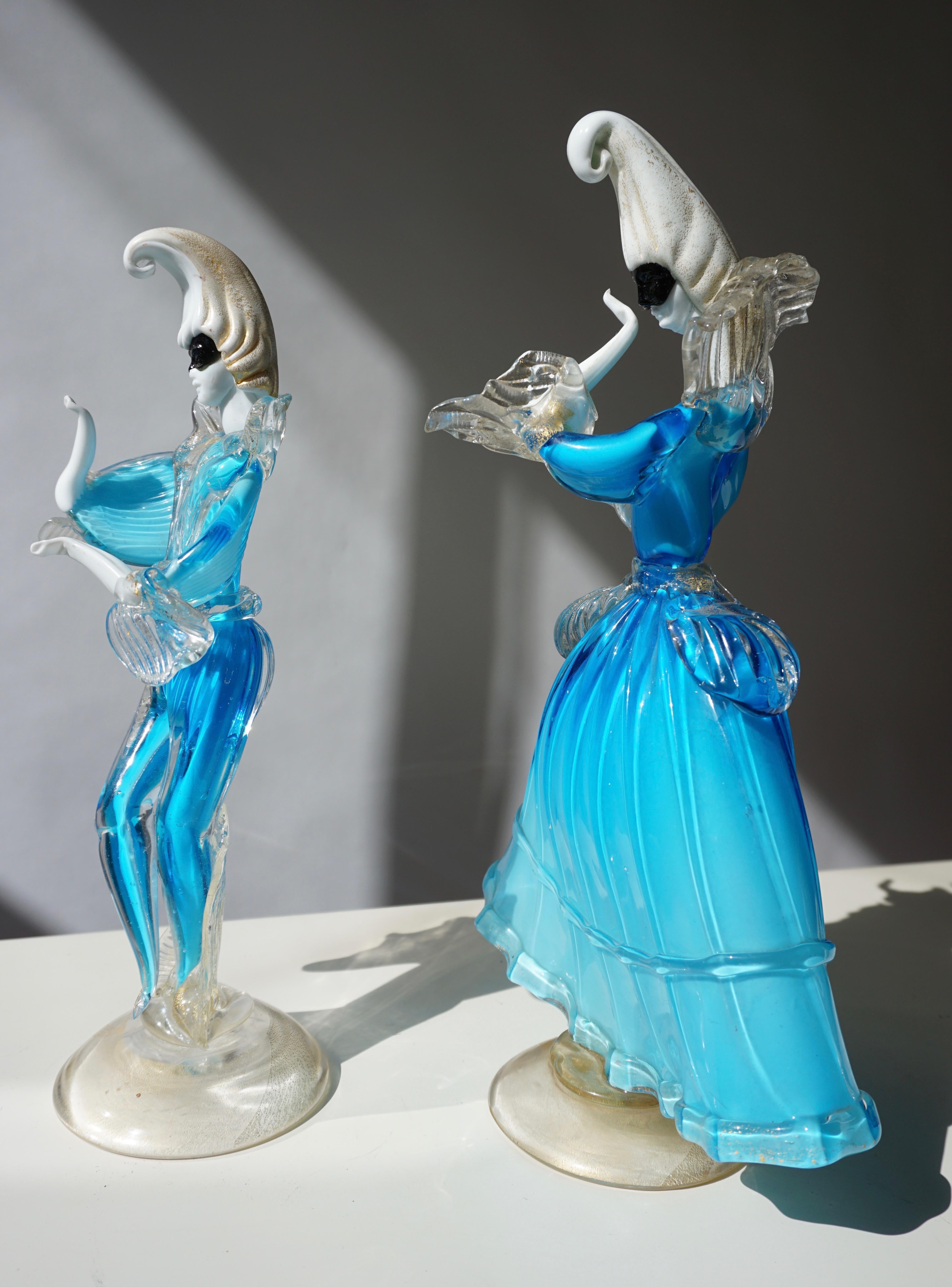 One Beautiful carnival dancer. Very stylish and full of harmony and color, perfectly proportioned.
The price is for one lady figurine.
Measures: Height 38 cm.
Width  24 cm.
Depth 16 cm.