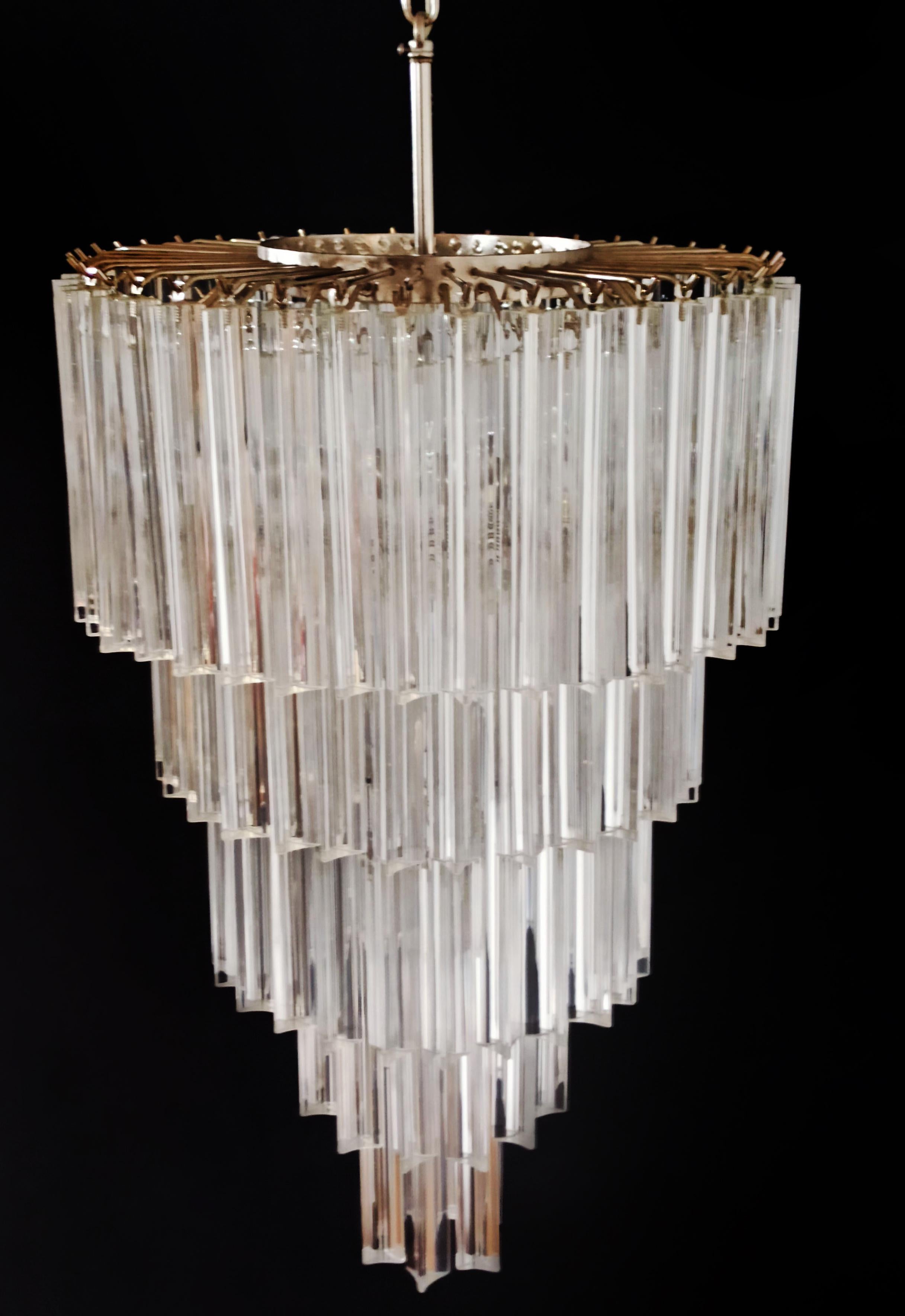 Italian Beautiful Murano glass chandelier - 111 transparent triedri For Sale