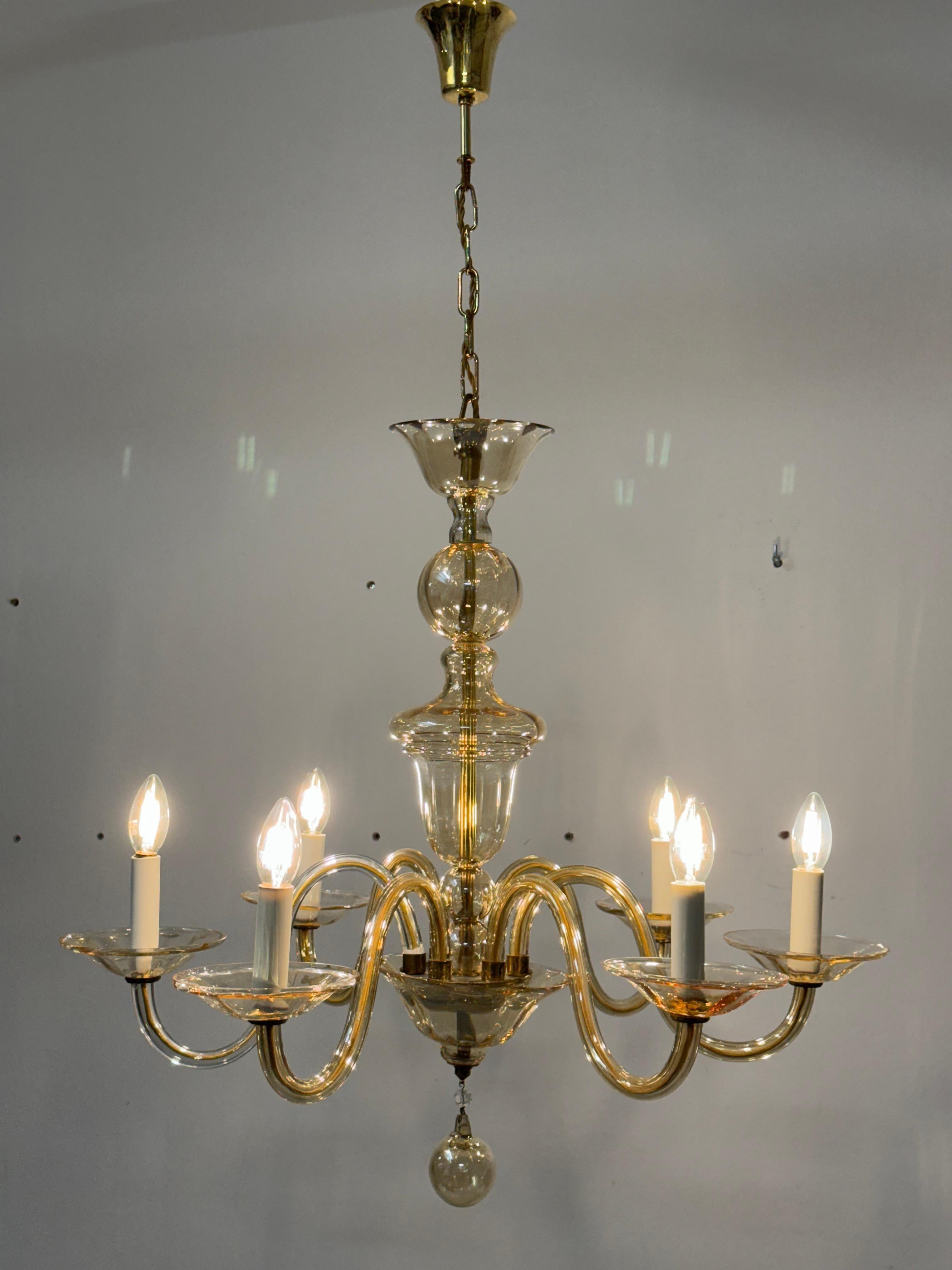 Beautiful Murano Glass Chandelier For Sale 7