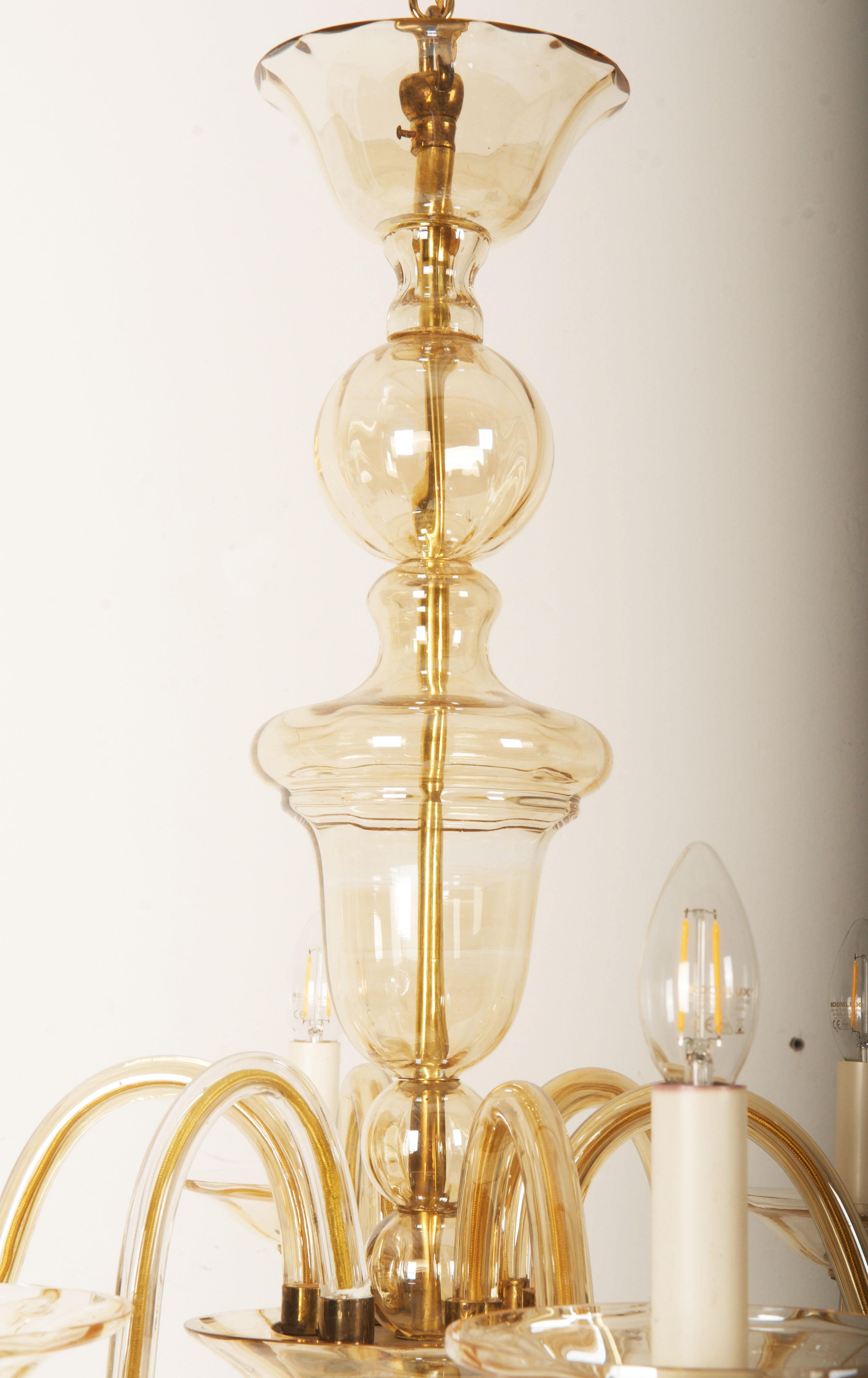 Beautiful Murano Glass Chandelier For Sale 2
