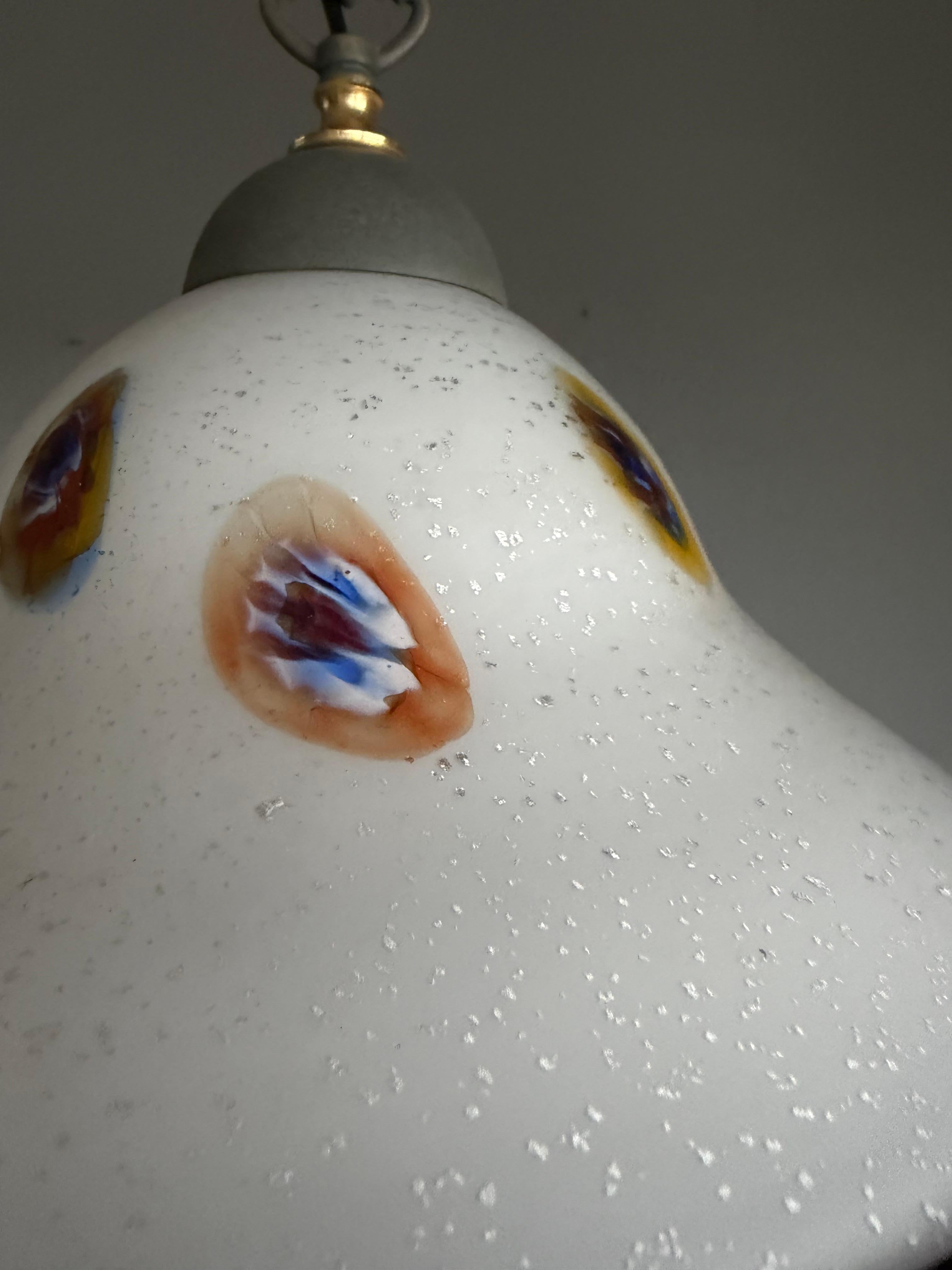 Schöne Murano-Glas-Anhänger mit bunten Murrine, Vintage Italian Lighting im Angebot 2