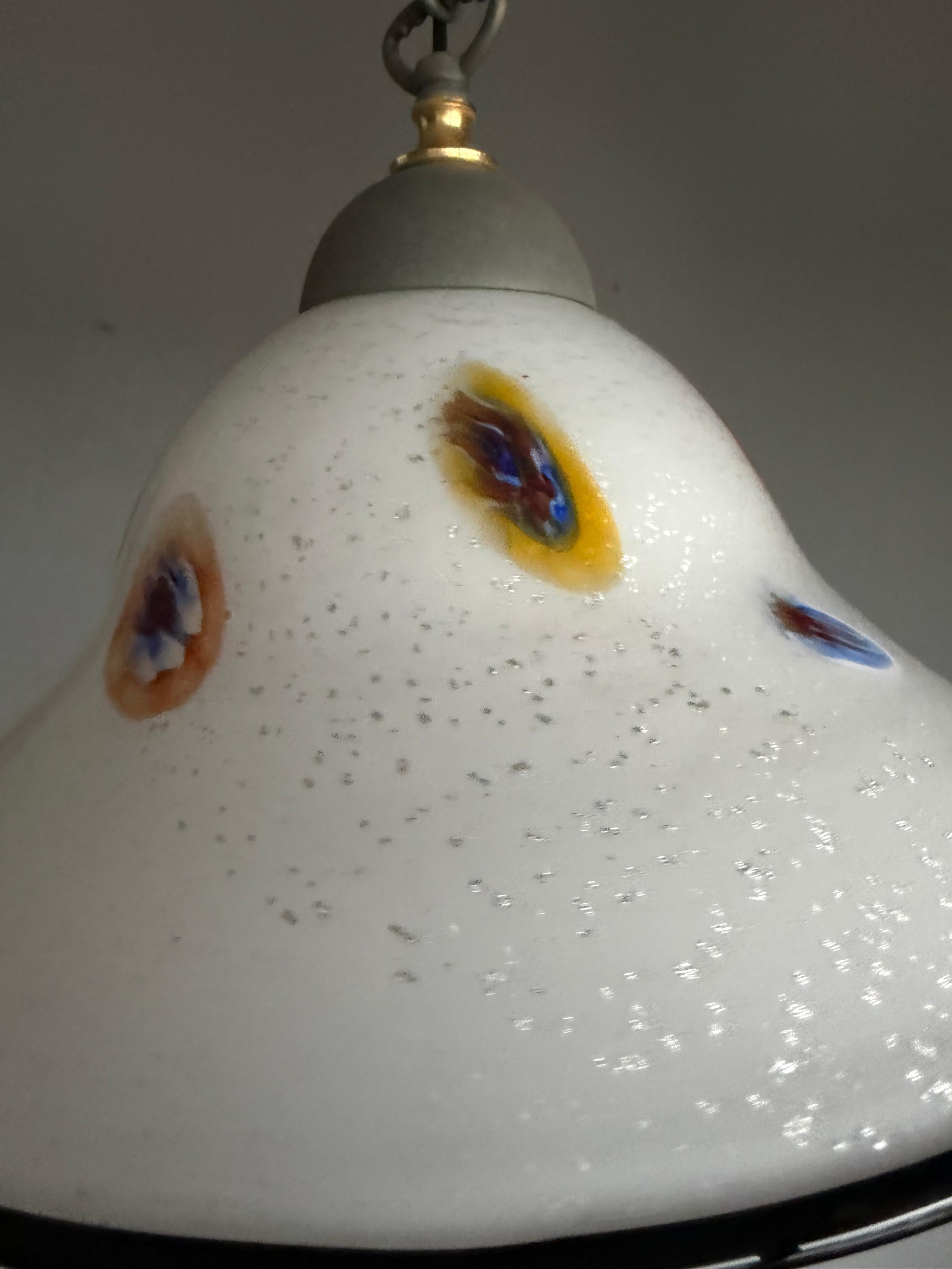 Schöne Murano-Glas-Anhänger mit bunten Murrine, Vintage Italian Lighting im Angebot 3