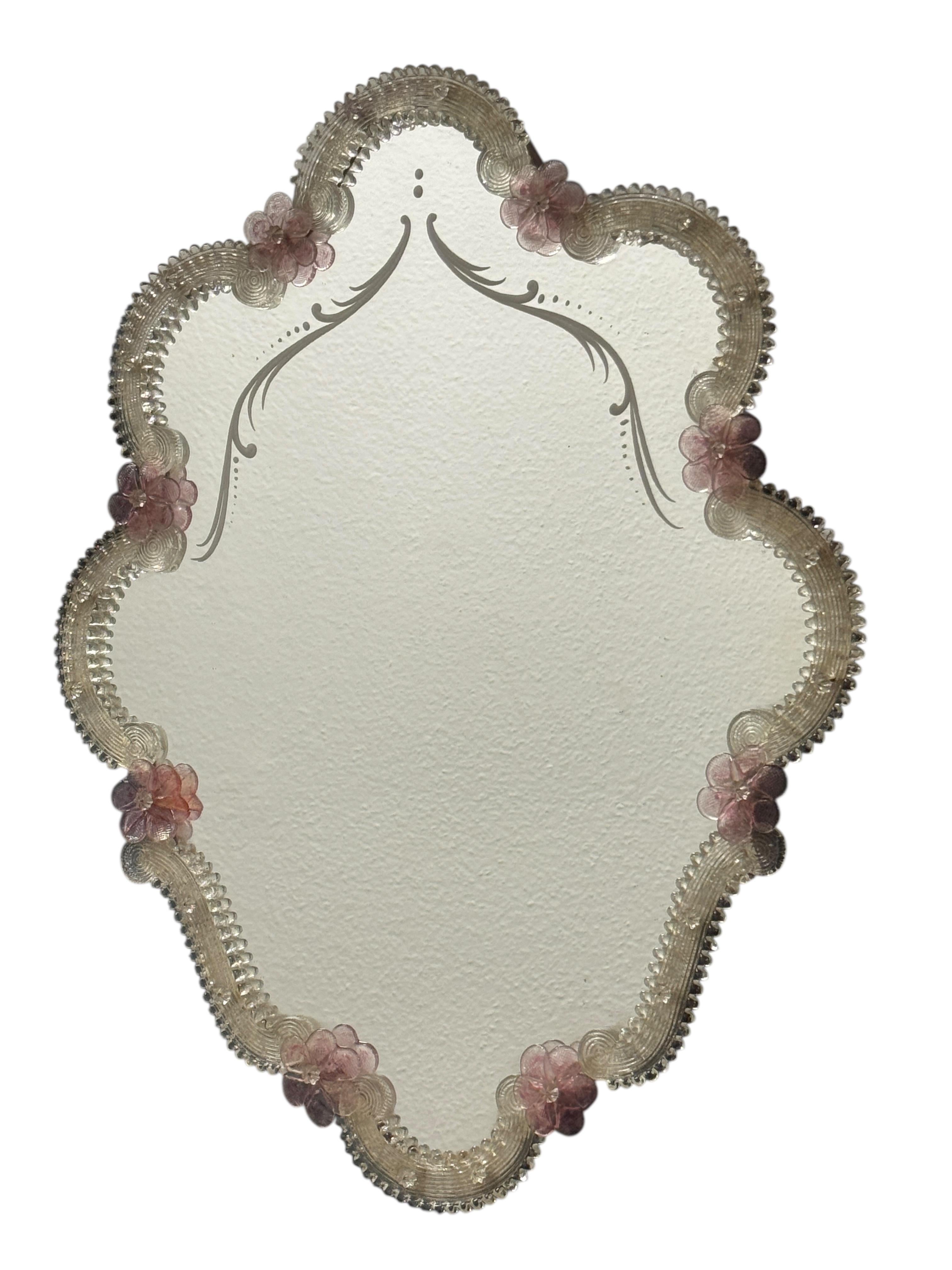Beautiful Murano Glass Wall Mirror Pink Flowers and Clear Glass, Italy 1960s en vente 4