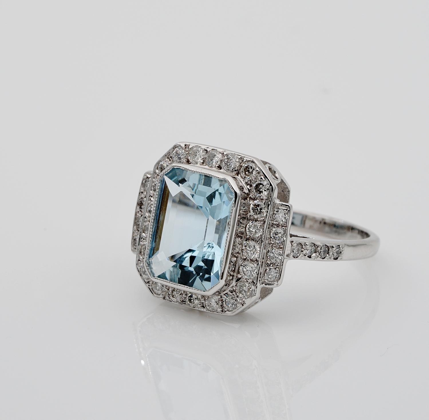 Women's Beautiful Natural Aquamarine Diamond Vintage Ring