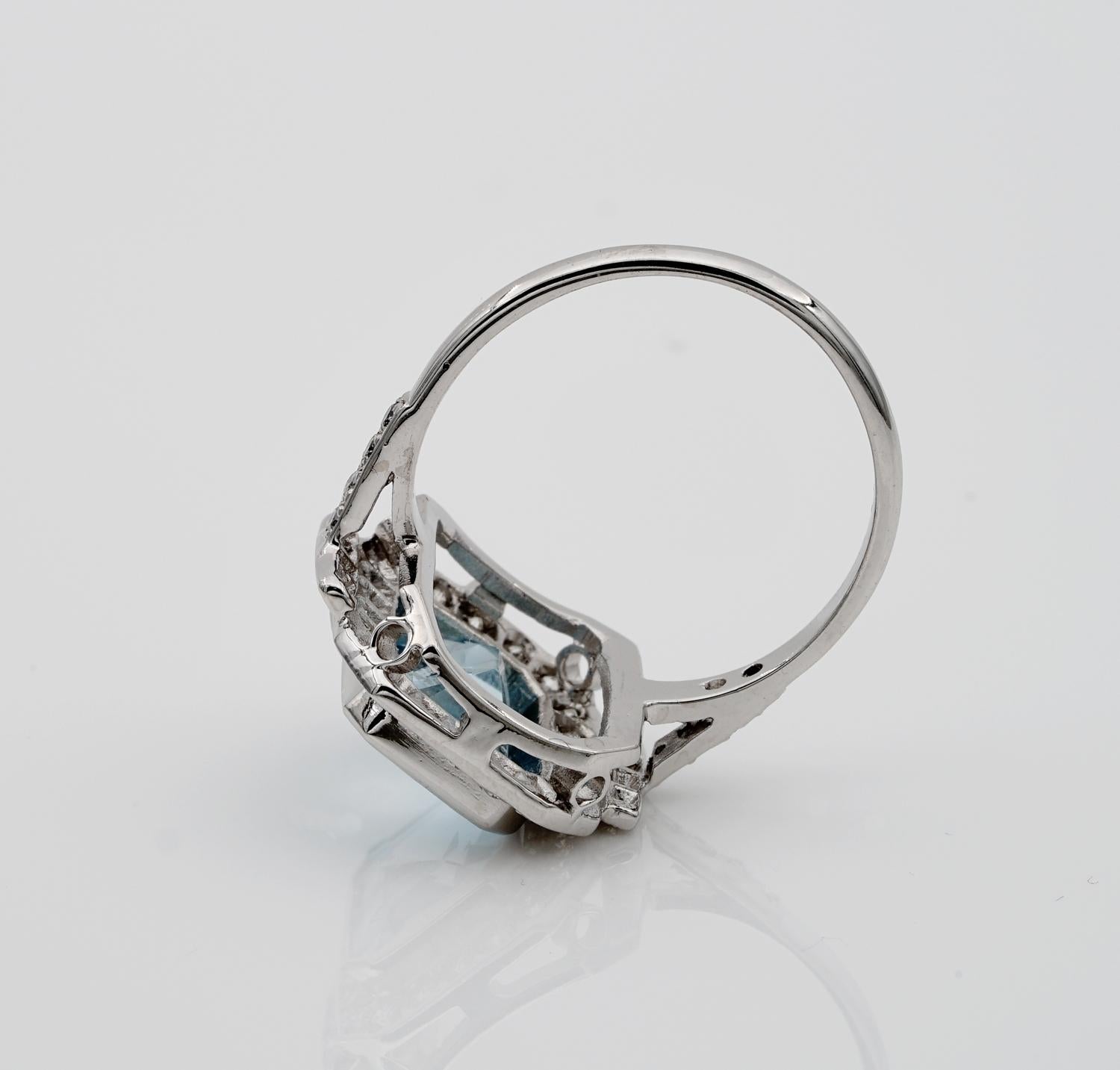 Beautiful Natural Aquamarine Diamond Vintage Ring 2