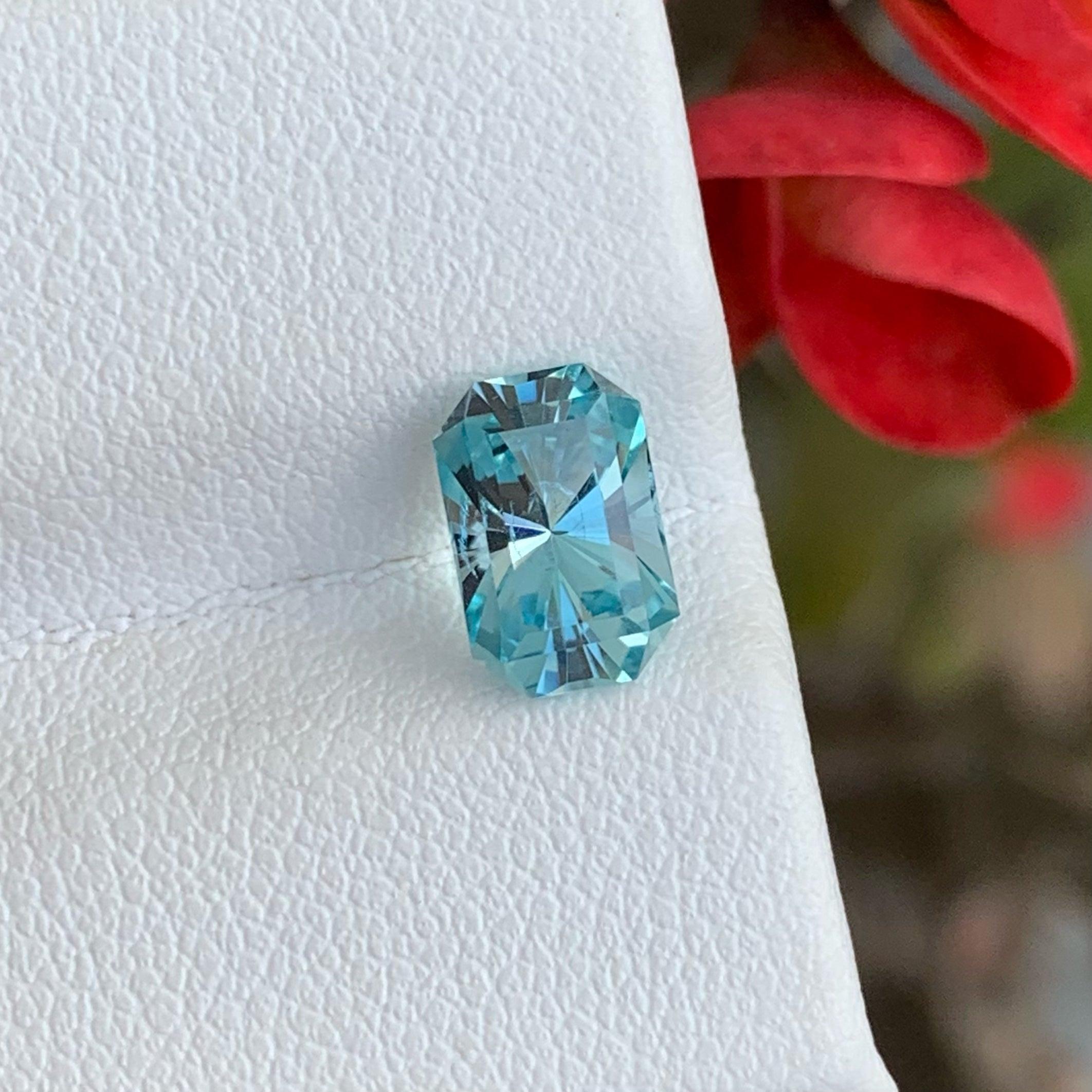 Schöner natürlicher loser Aquamarin Edelstein 1,40 Karat Aquamarin Ring (Moderne)