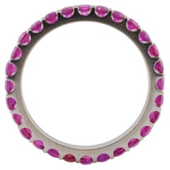 Bellissimo anello eternity con rubini naturali non trattati termicamente