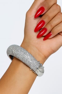 Beautiful Natural Round Cut Diamond Cluster Bangle Bracelet