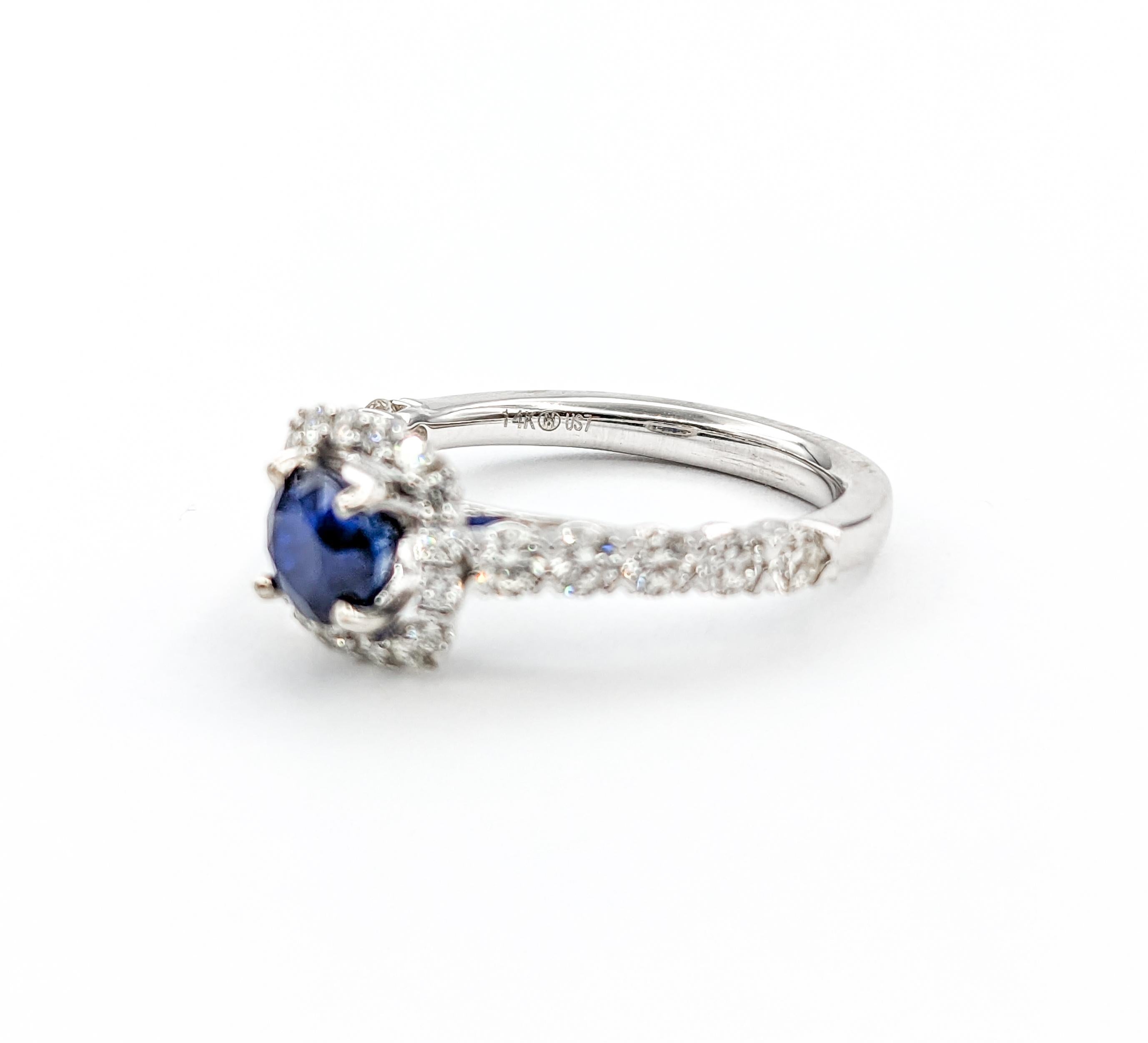 Beautiful Natural Sapphire & Diamond Engagement Ring For Sale 4