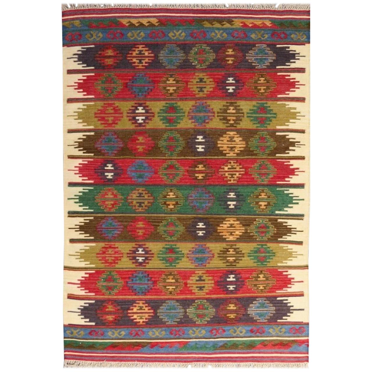 Beautiful New Anatolian Design Handwoven Kilim Rug  size 6ft 6in x 9ft 10in For Sale
