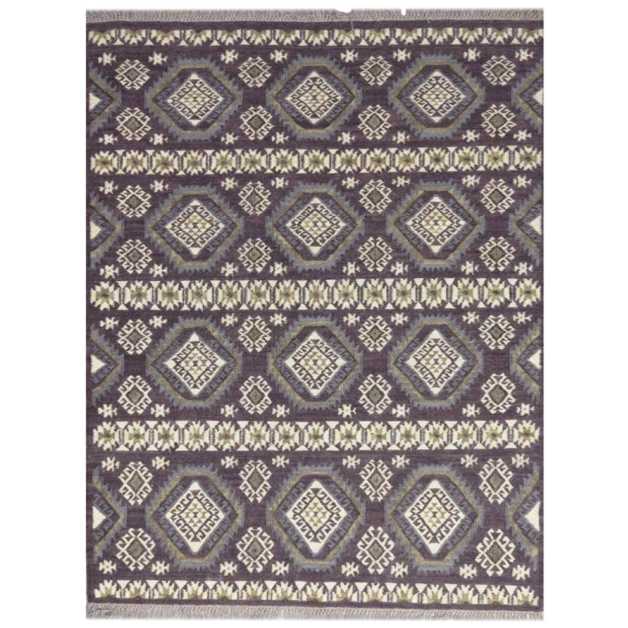 Schöner handgewebter Kelim-Teppich im neuen anatolischen Design, wunderschön im Angebot