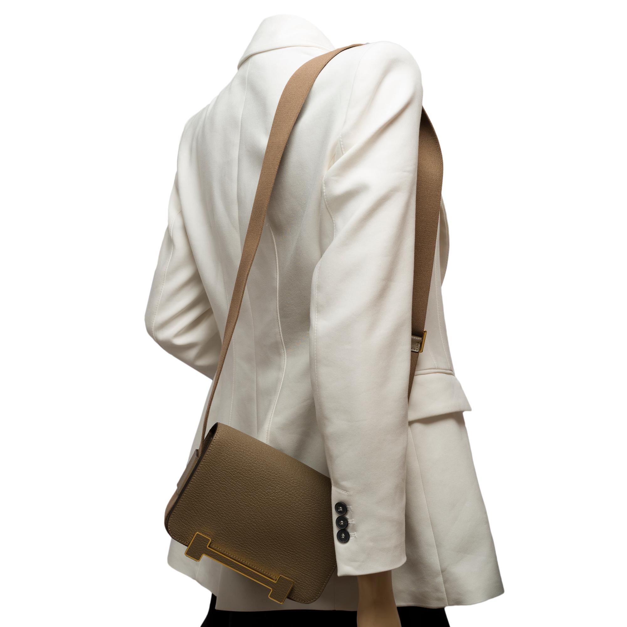 Nuovo bellissimo portafoglio Hermès Roulis Slim Compact in pelle Etoupe Evercolor, GHW in vendita 8