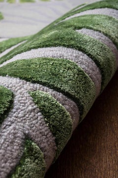 Beautiful New Modern Design Hand Tufted Rug