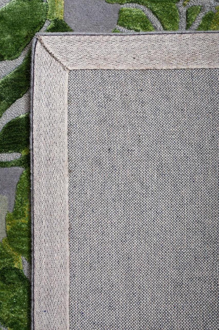 Schöner handgetufteter Teppich in neuem, modernem Design (21. Jahrhundert und zeitgenössisch) im Angebot