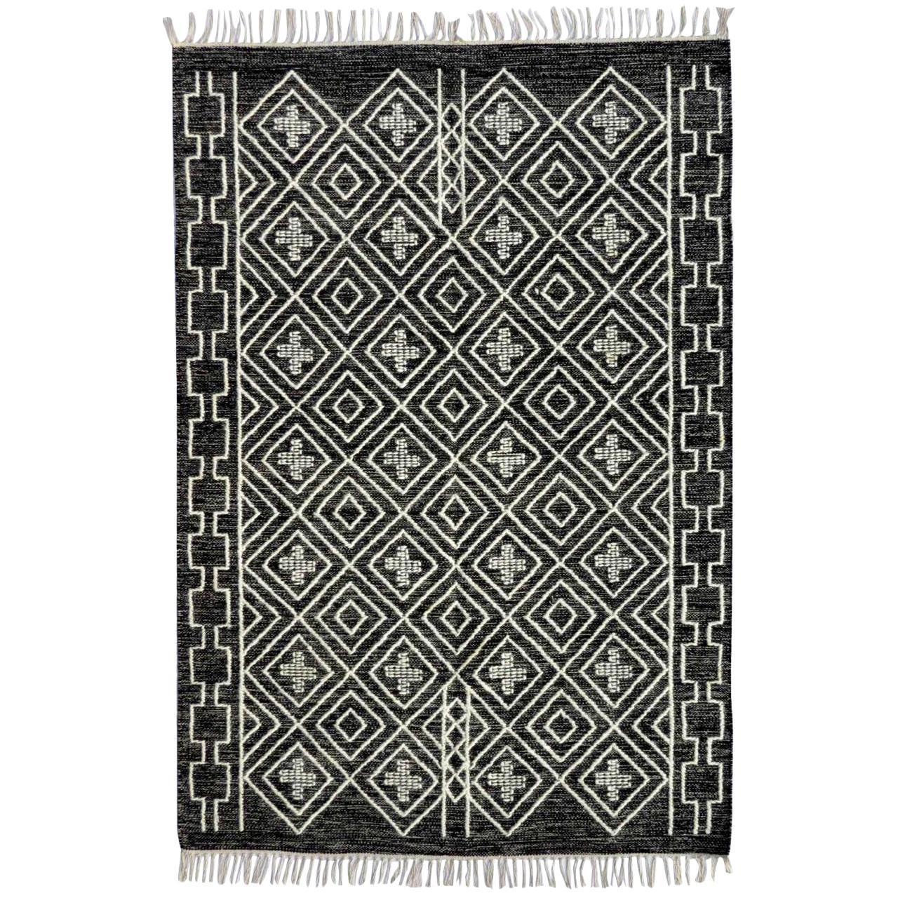 Beautiful New Tribal Moroccan Design Handwoven Kilim Rug For Sale