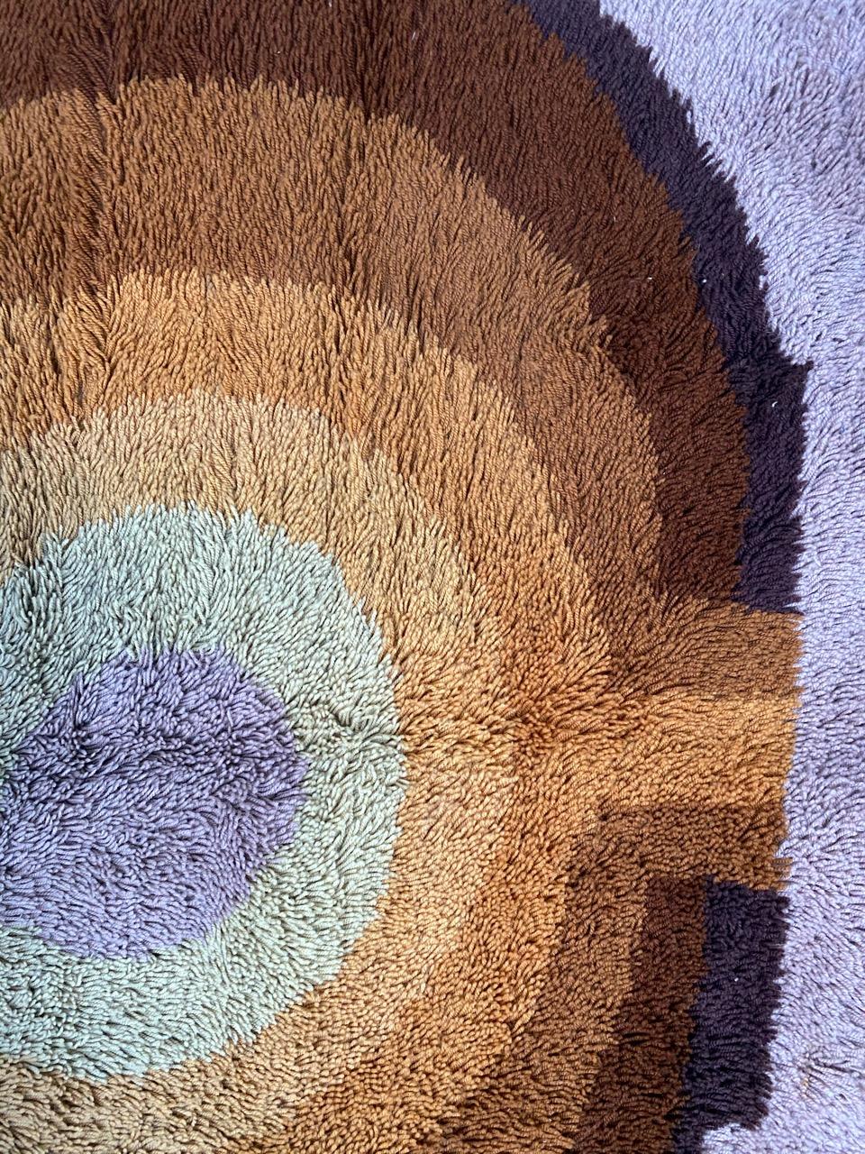 Bobyrugs schöner nordeuropäischer Teppich aus den 1960er und 1970er Jahren im Angebot 2