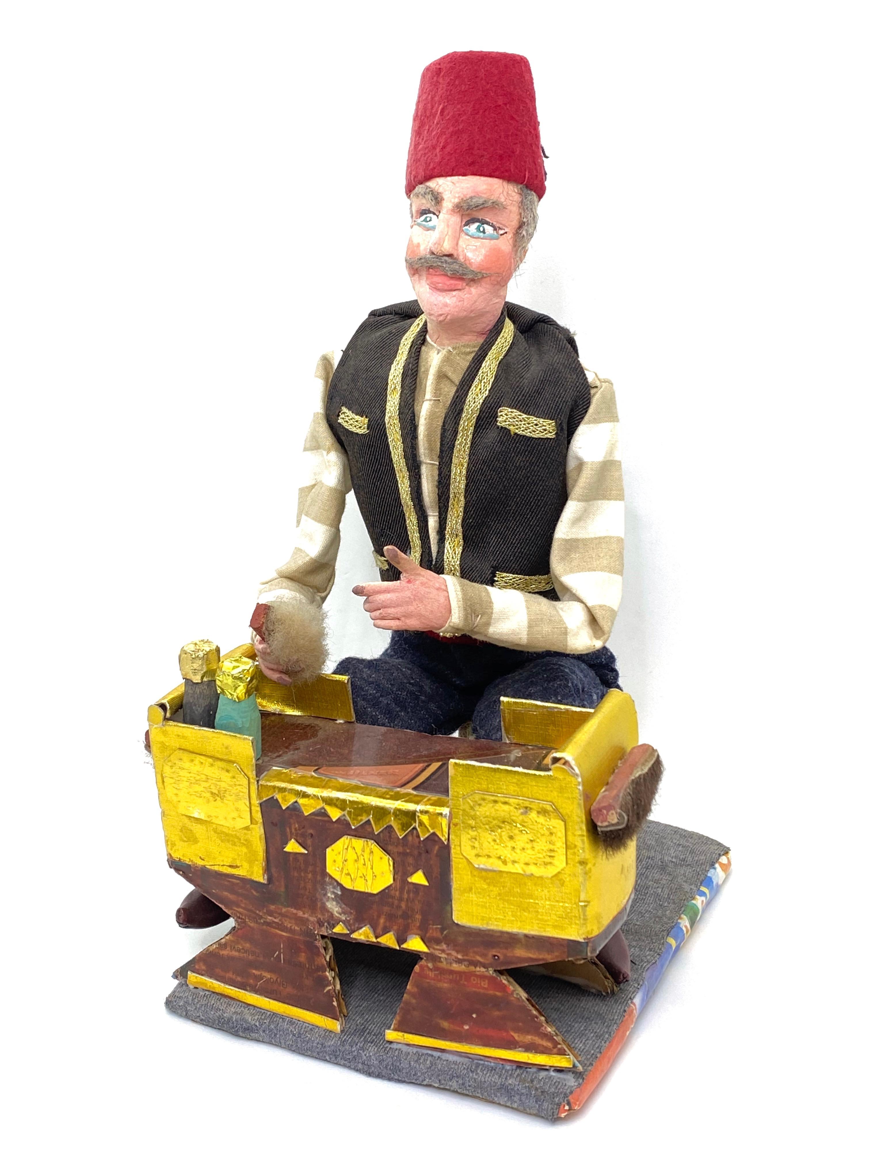 Beautiful Old Oriental Guy Candy Container Secret Chamber Figure, Vintage German In Good Condition For Sale In Nuernberg, DE