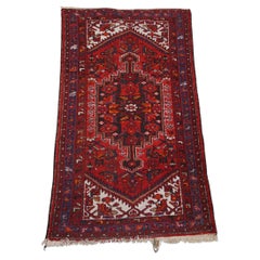 Beautiful old oriental rug with a wonderful vintage look, great colors 190x100cm