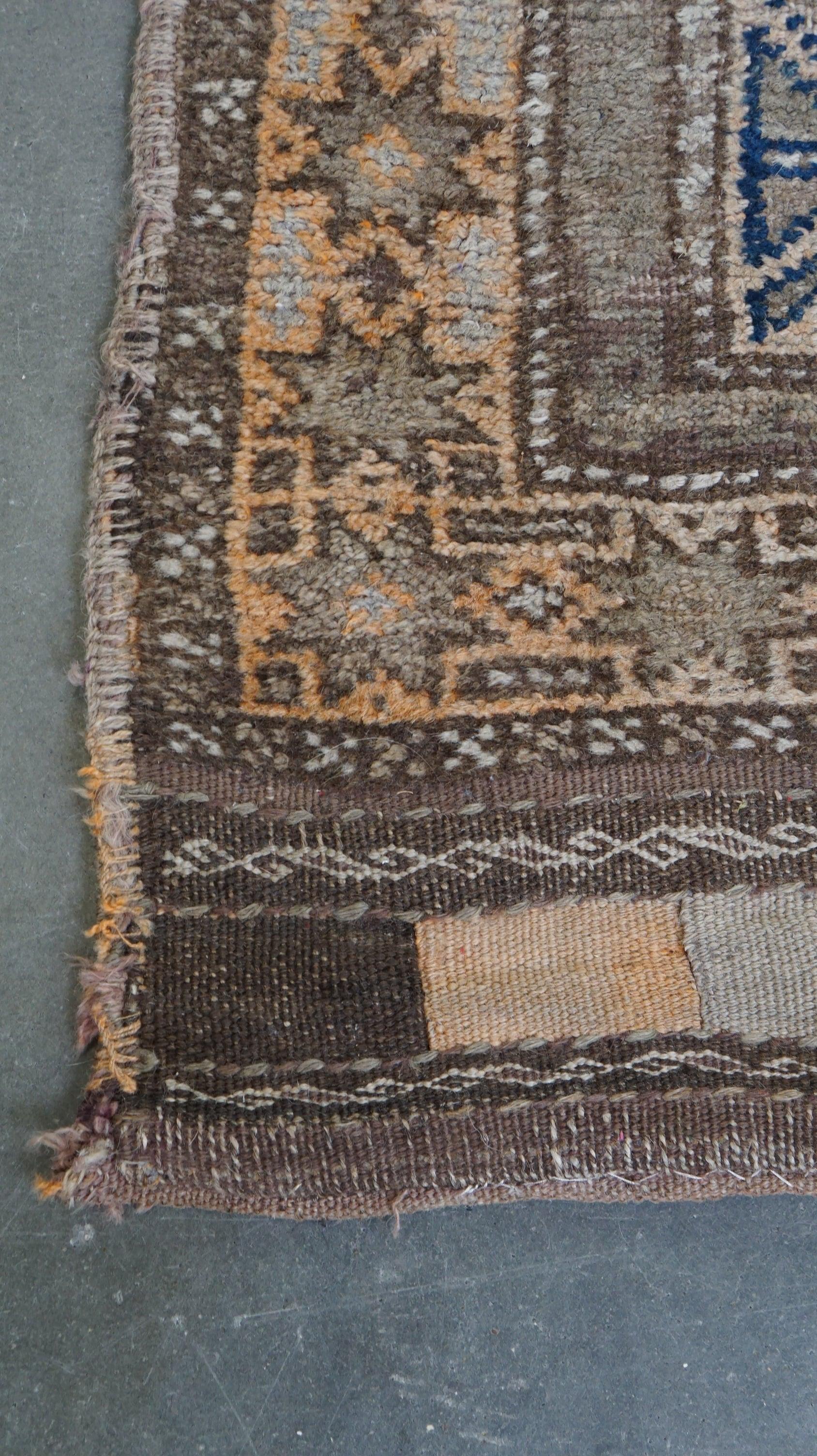 20th Century Beautiful old original rectangular oriental saddle bag / camel bag 93x55cm For Sale