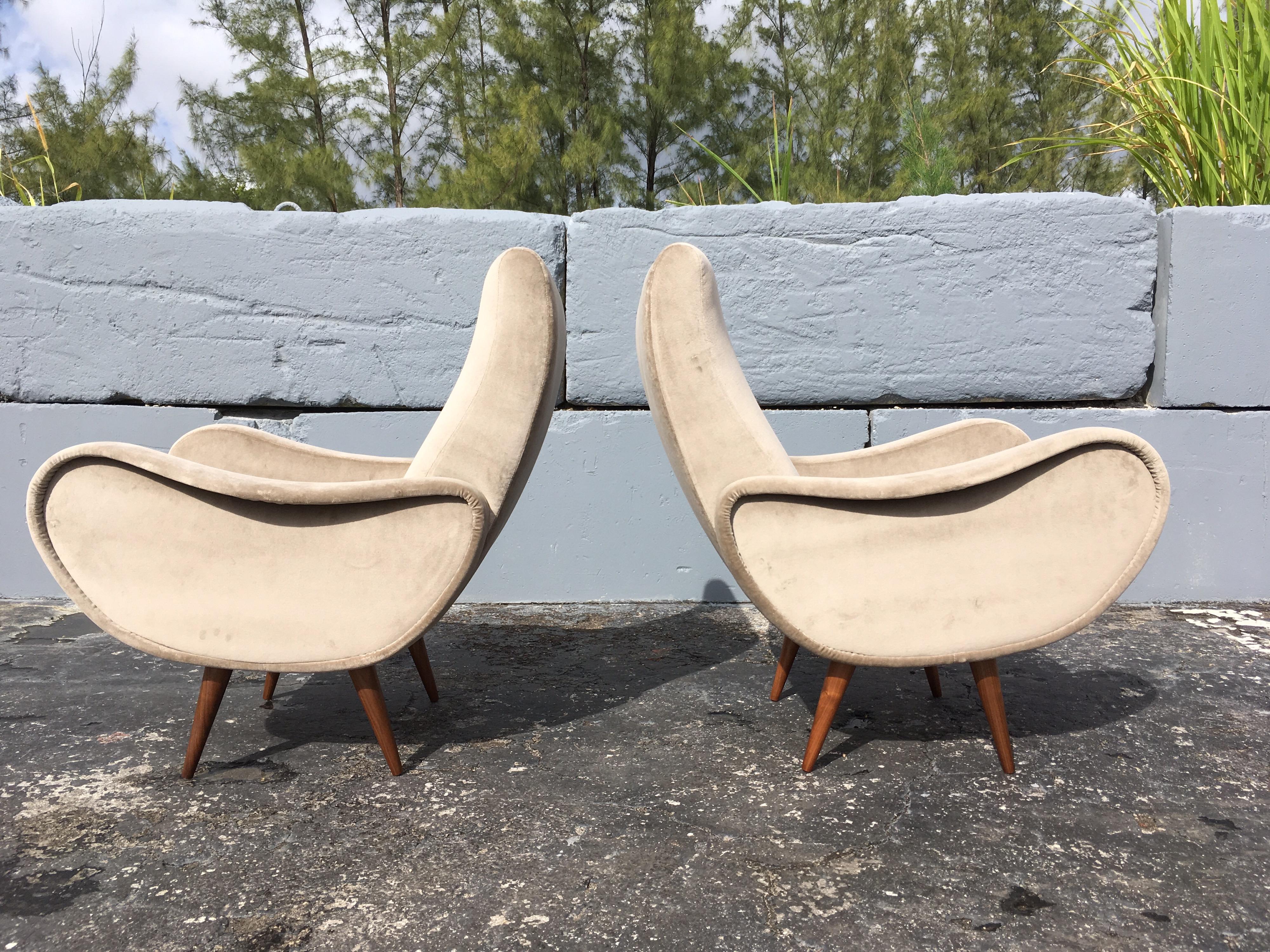 Mid-Century Modern Pair of Beautiful Organic Lounge Chairs, Walnut, Velvet