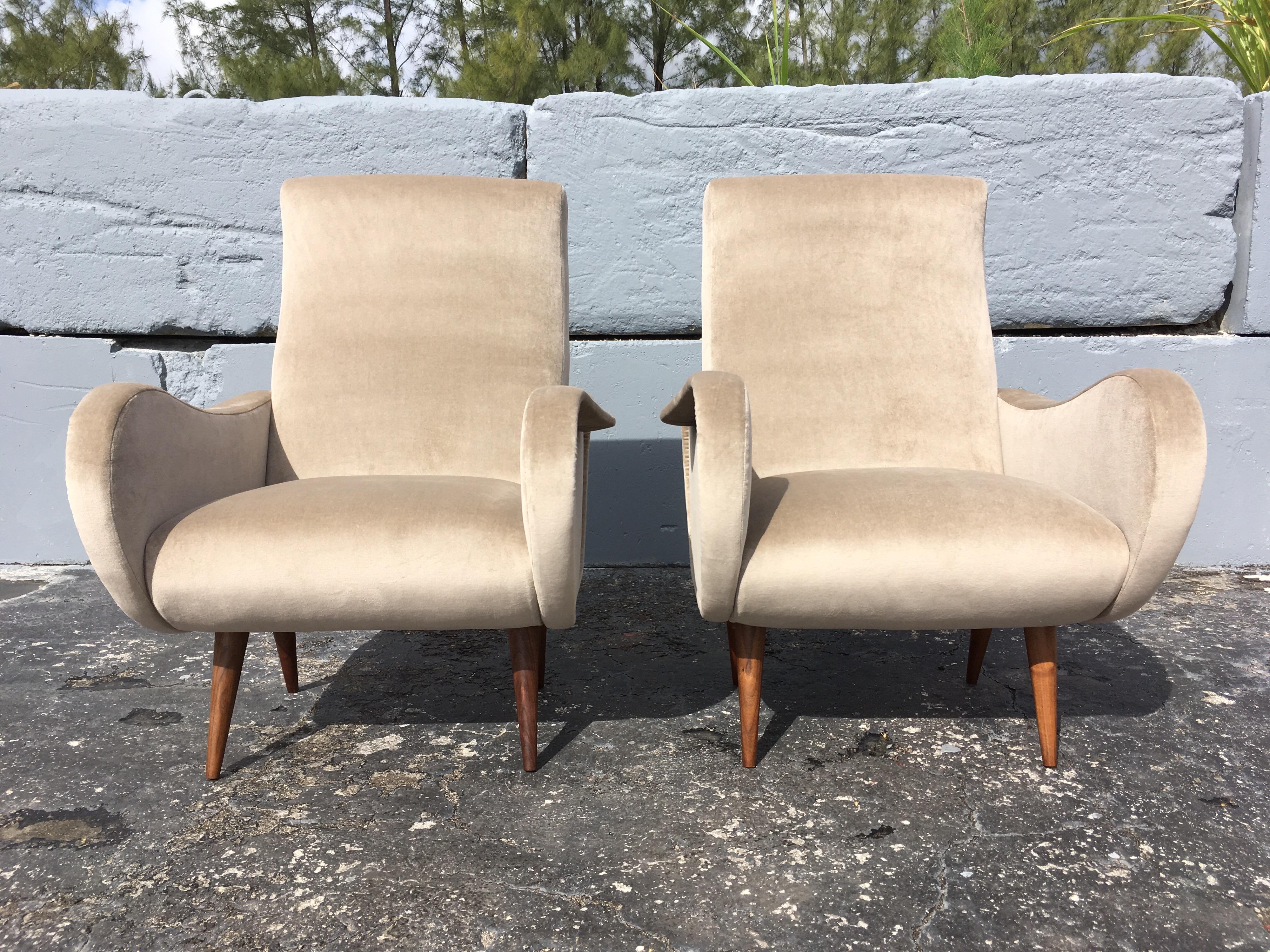 Contemporary Pair of Beautiful Organic Lounge Chairs, Walnut, Velvet