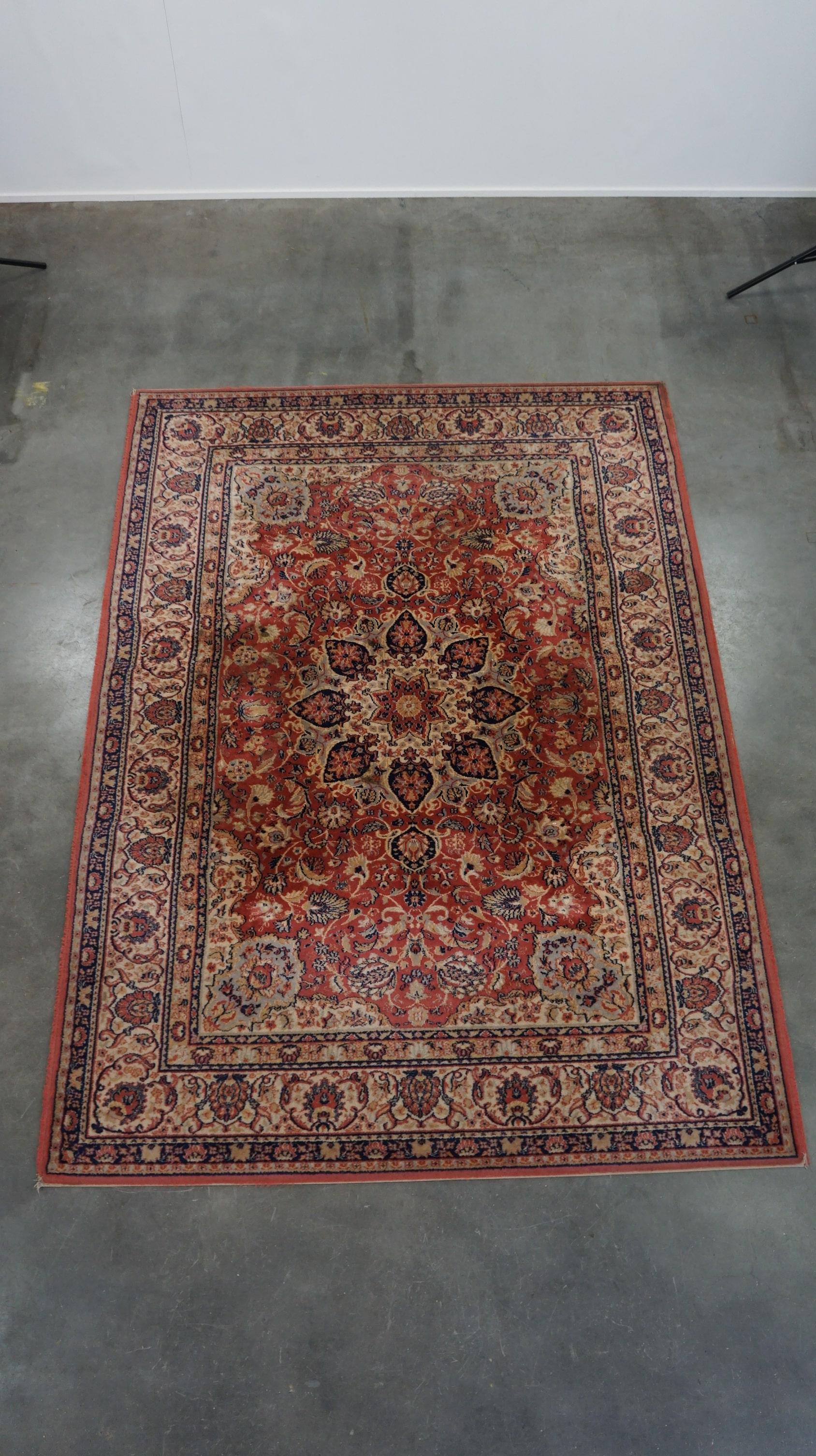 Preciosa alfombra oriental de color crema, azul, rojo y rosa, 246x172cm Tejido a mano en venta