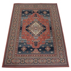 Schöner Teppich im orientalischen Stil mit hauptsächlich blauen und rosa Farben 280x190cm