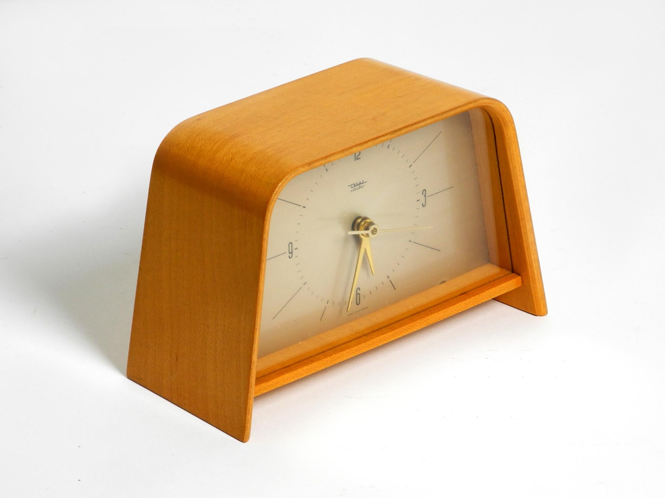 Magnifique horloge de table originale Diehl Electro des années 1950 en contreplaqué de teck courbé 6