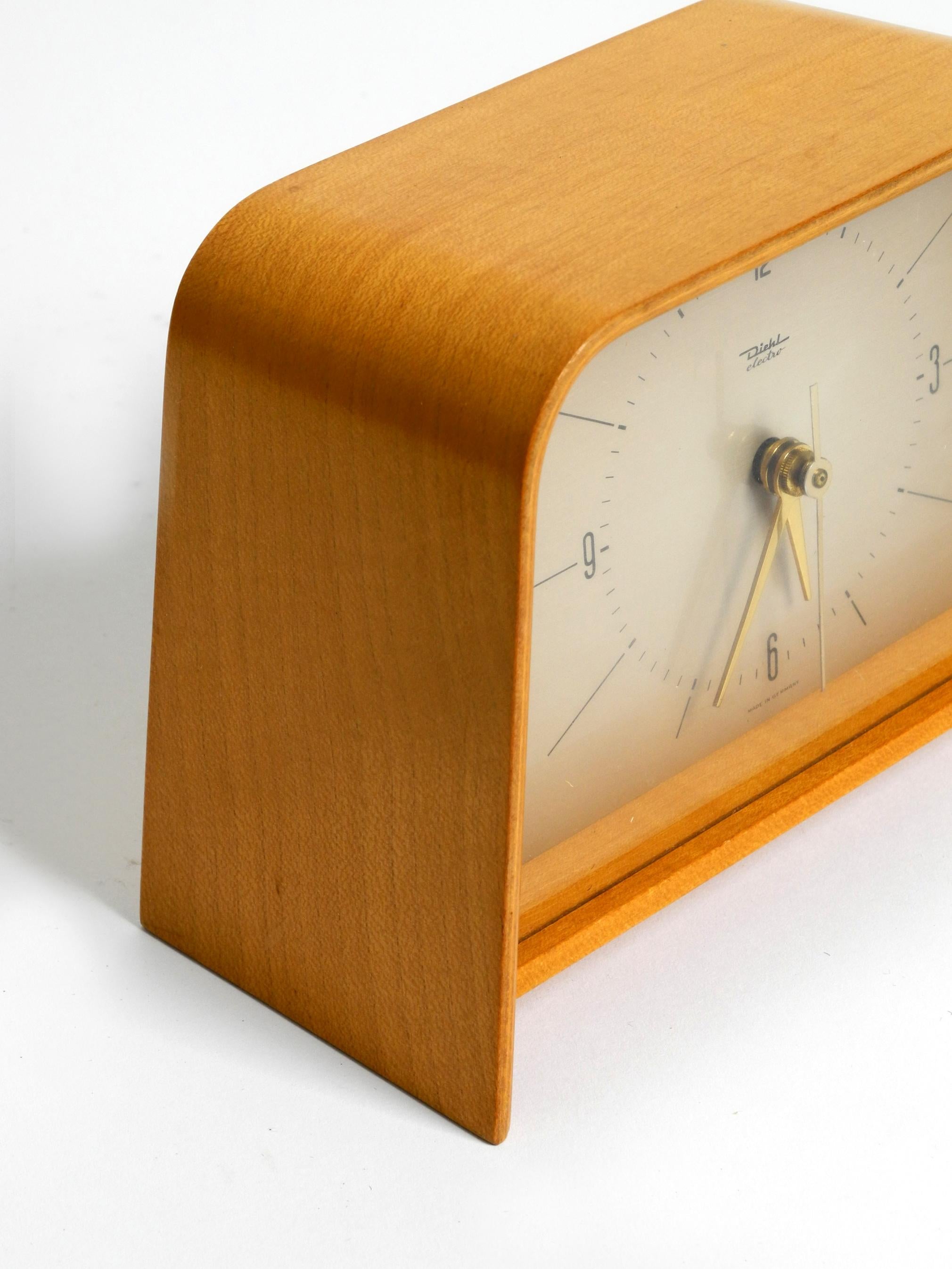Magnifique horloge de table originale Diehl Electro des années 1950 en contreplaqué de teck courbé 1
