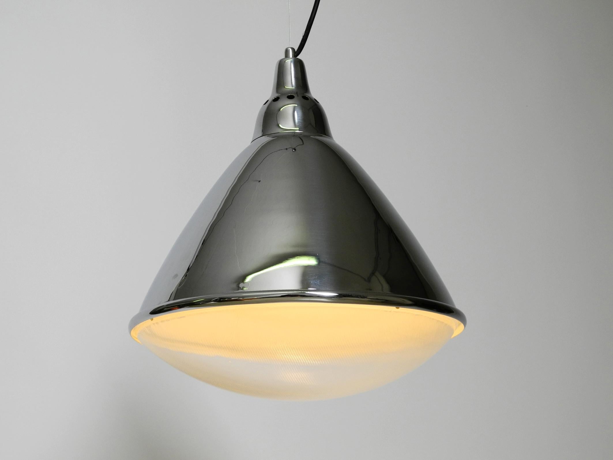 Ère spatiale Magnifique grande lampe suspendue originale des années 1960 « Headlight » d'Ingo Maurer  en vente