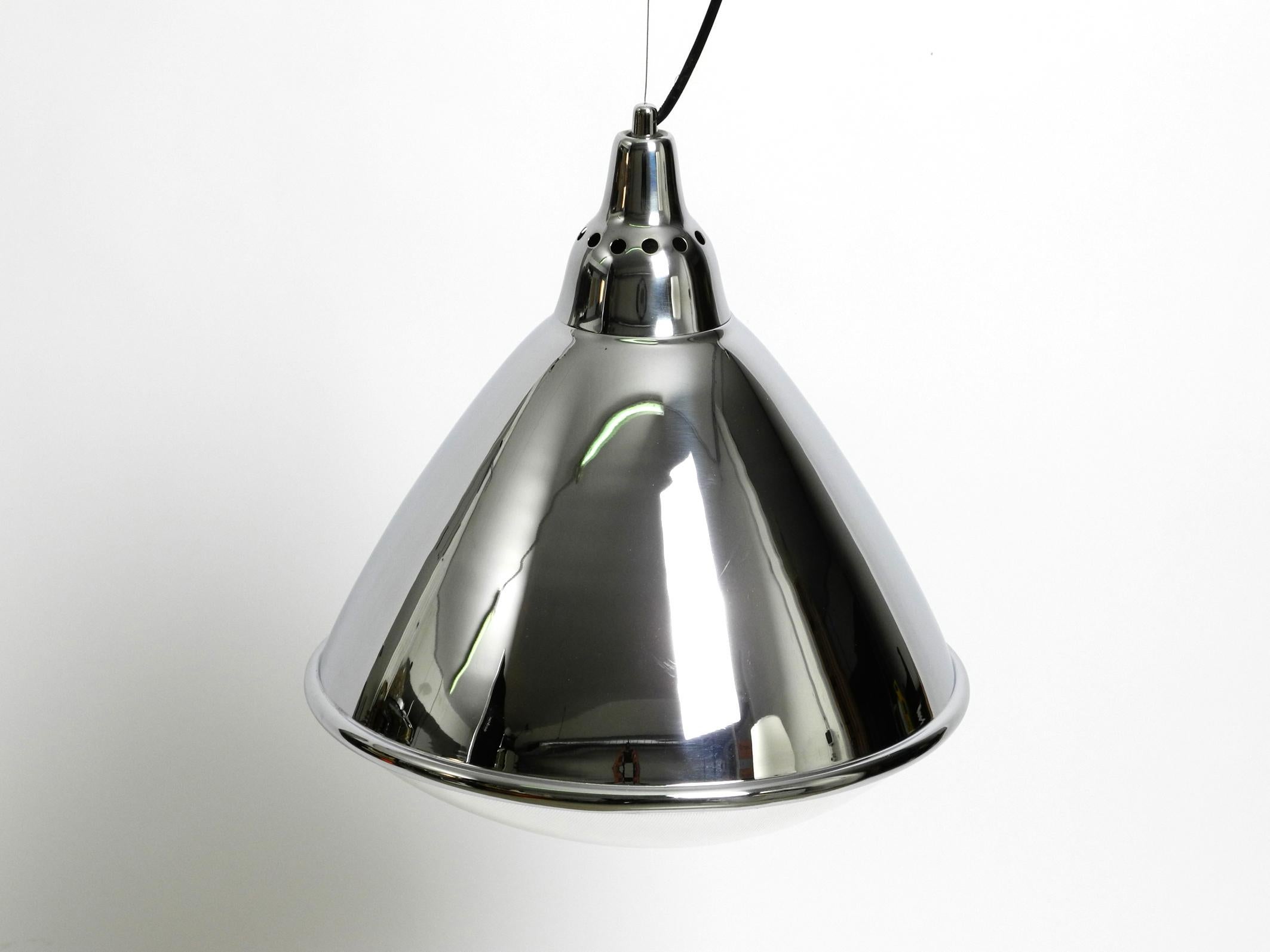Allemand Magnifique grande lampe suspendue originale des années 1960 « Headlight » d'Ingo Maurer  en vente
