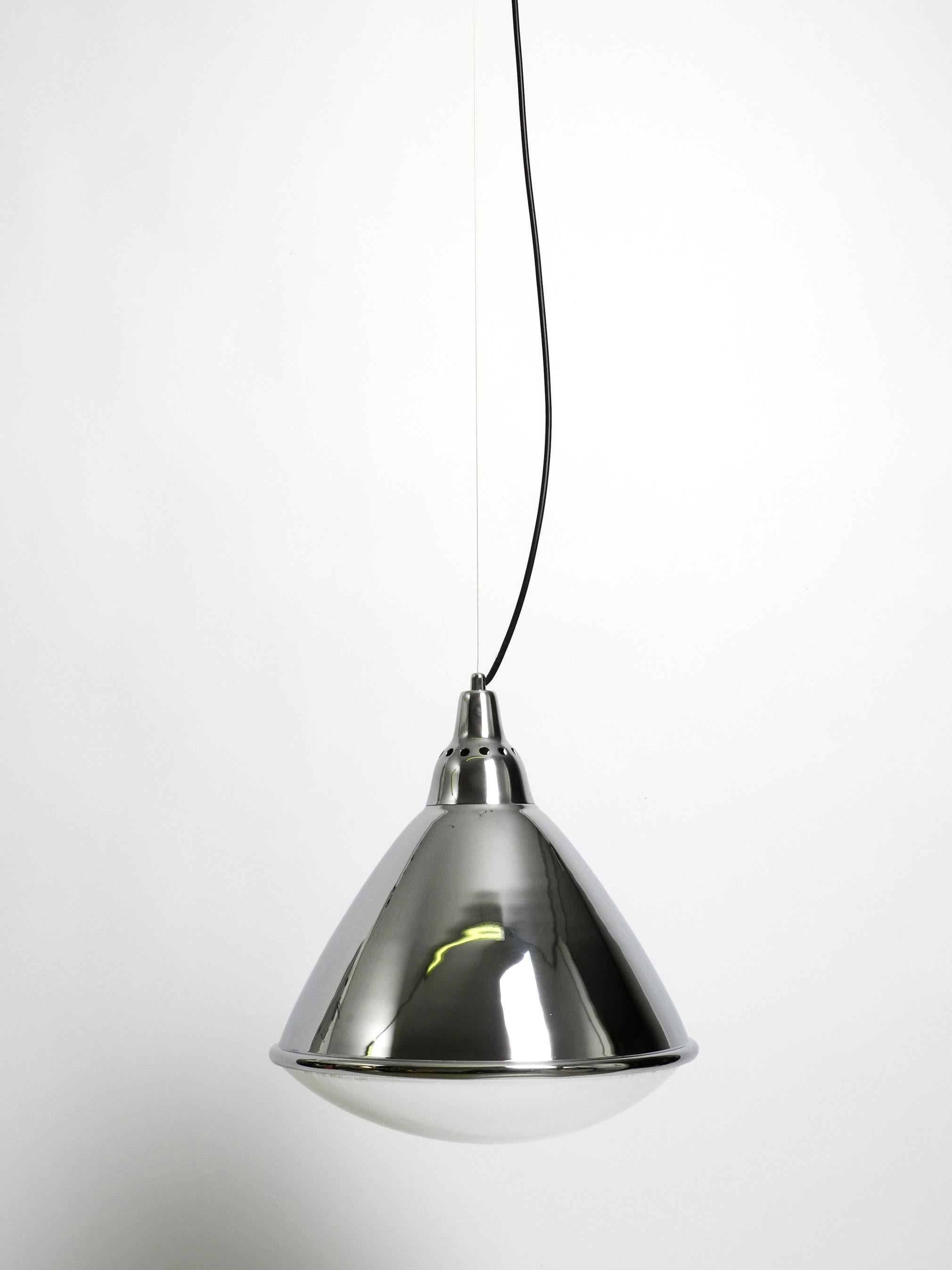 Magnifique grande lampe suspendue originale des années 1960 « Headlight » d'Ingo Maurer  Bon état - En vente à München, DE