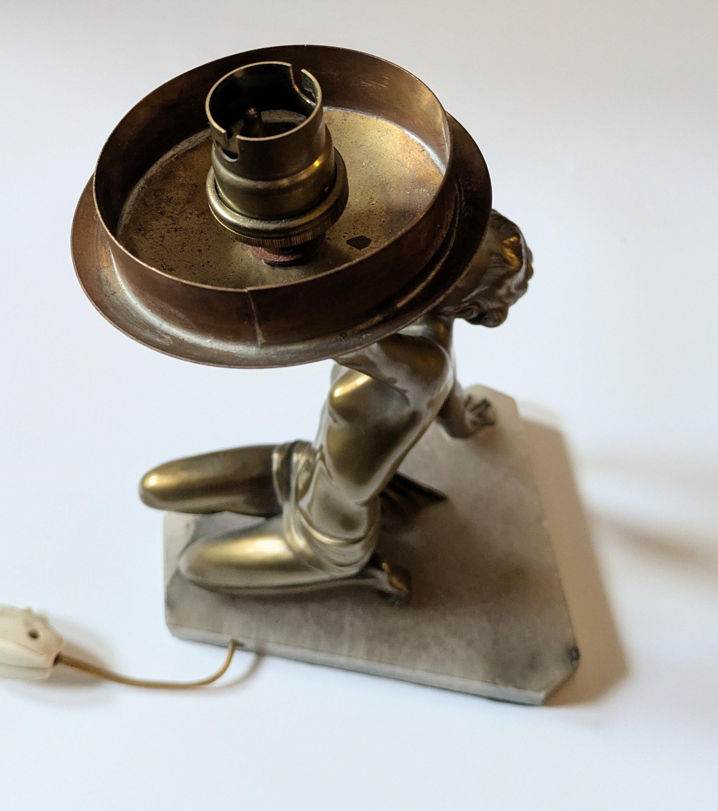 Preciosa Lámpara Original Art Decó Dama Desnuda, Inglaterra, c1930 en Bueno Estado en Devon, England