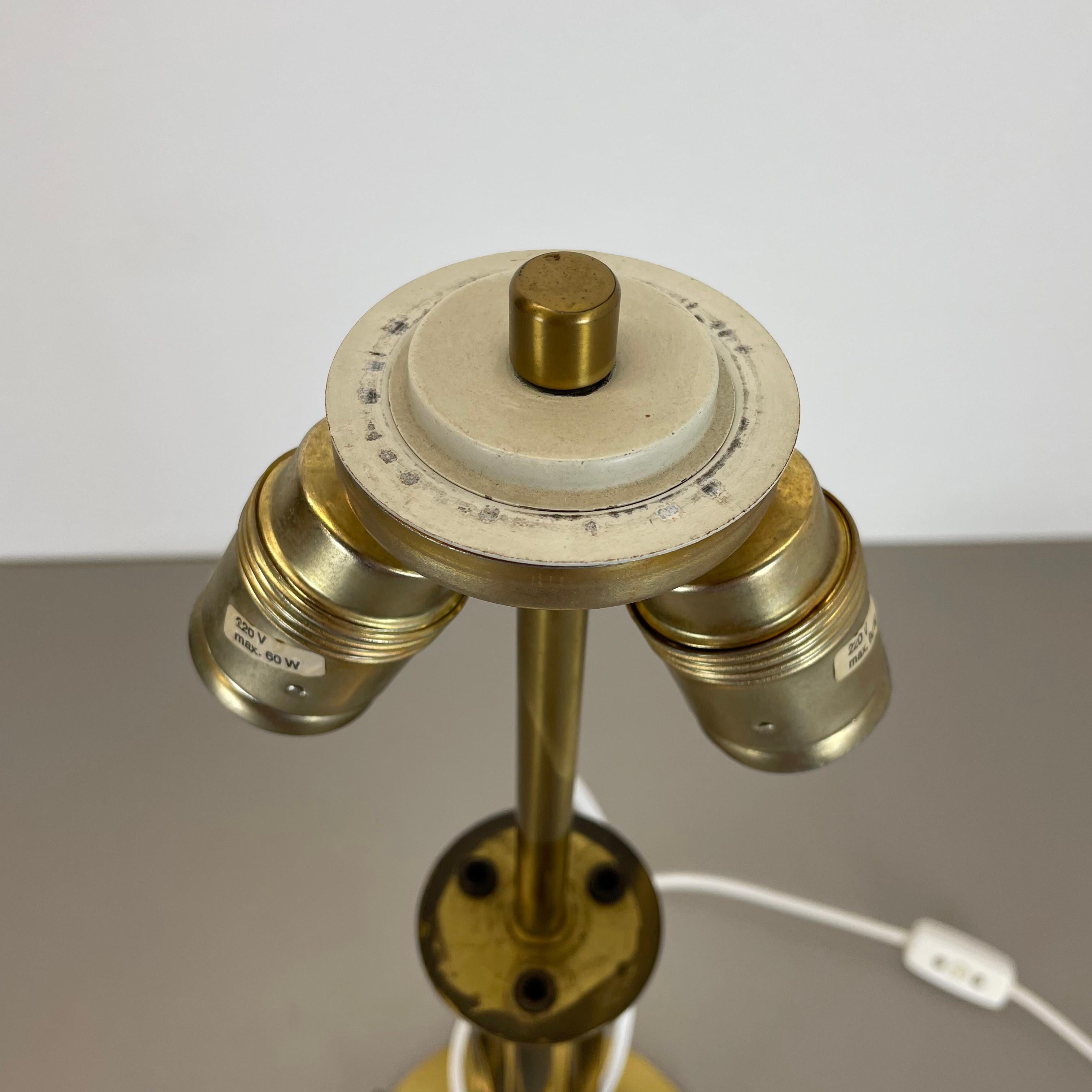 Beautiful Original Hollywood Regency Bauhaus Brass Tripod Table Light, Austria 1 For Sale 1