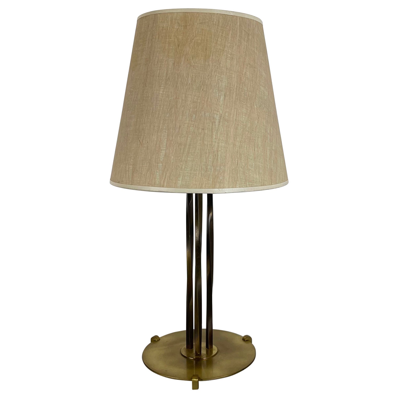 Preciosa lámpara de mesa trípode de latón BAUHAUS original de la época de Hollywood, Austria 1